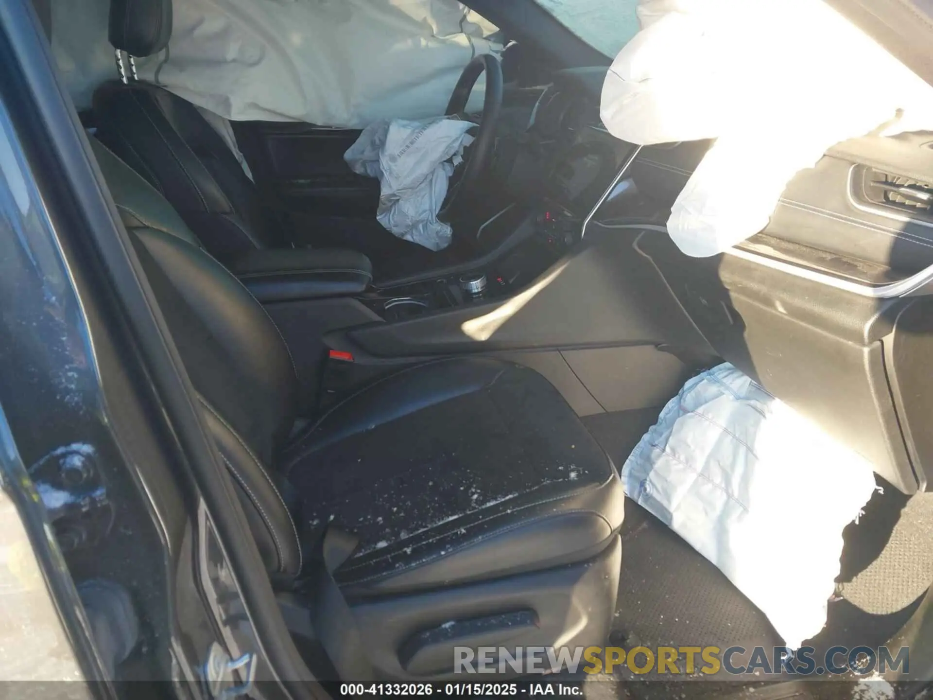 5 Photograph of a damaged car 1C4RJKAG7M8210257 JEEP GRAND CHEROKEE L 2021