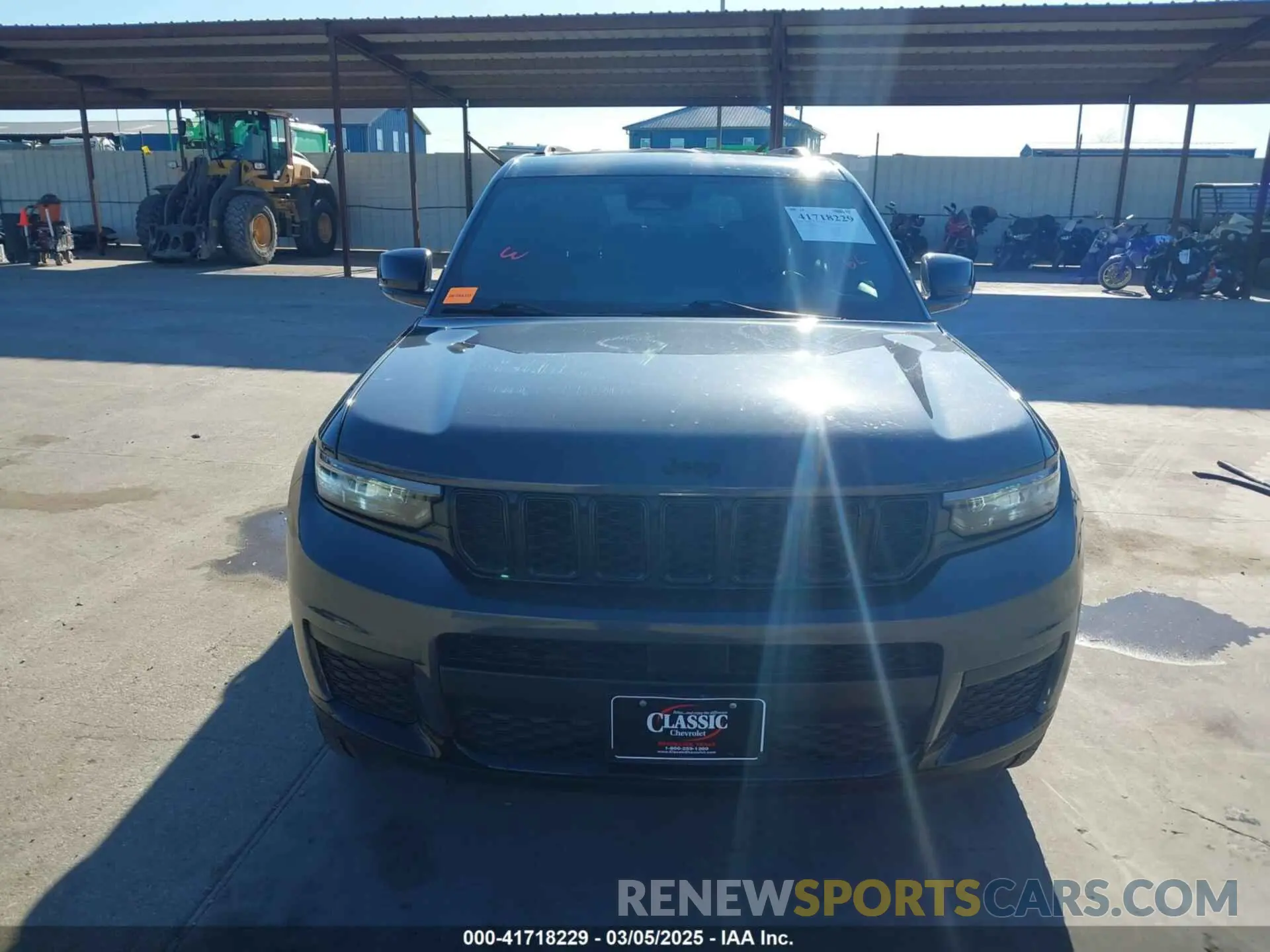 13 Photograph of a damaged car 1C4RJKAG9M8187001 JEEP GRAND CHEROKEE L 2021