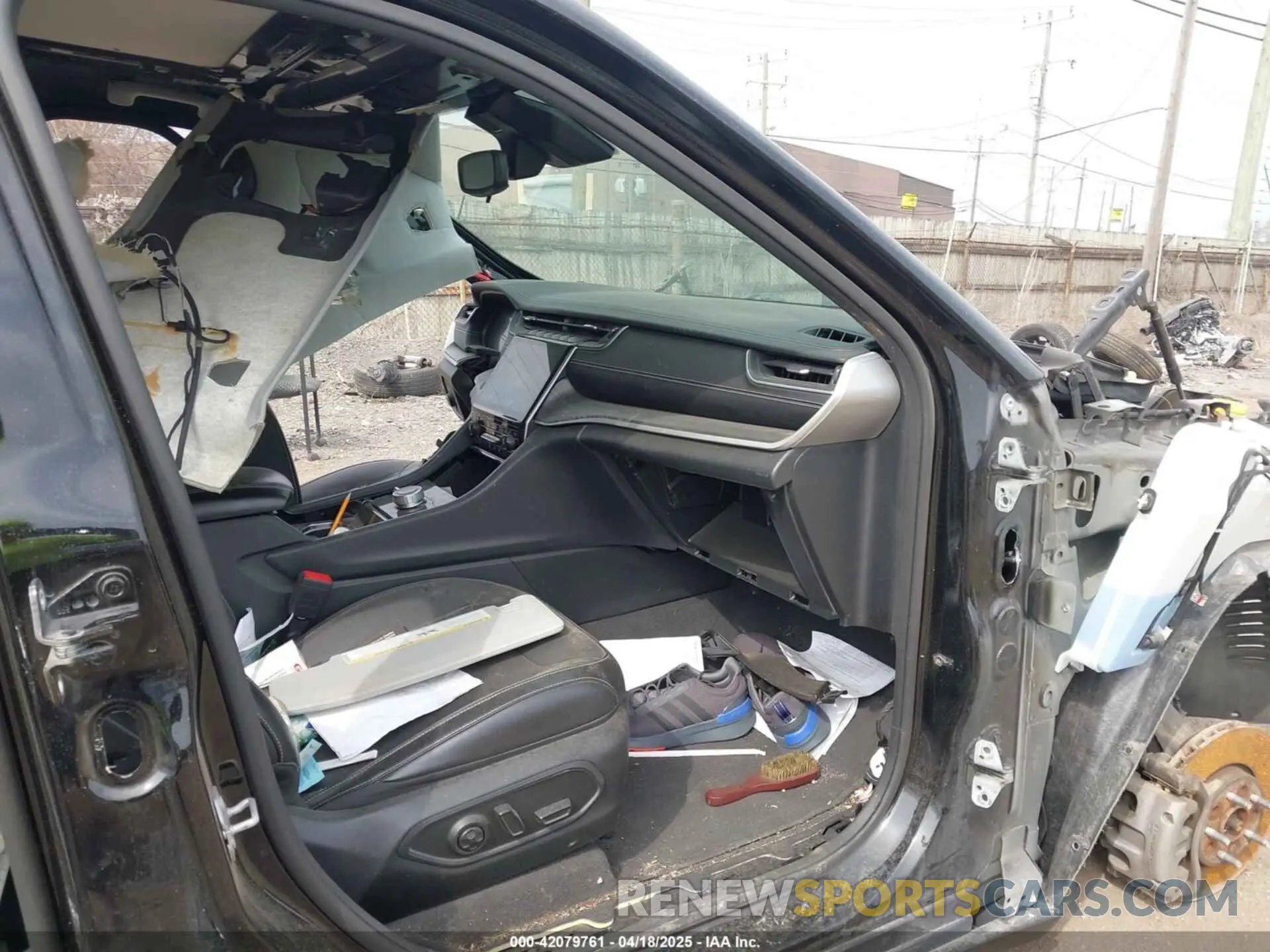 5 Фотография поврежденного автомобиля 1C4RJKBG4M8121650 JEEP GRAND CHEROKEE L 2021