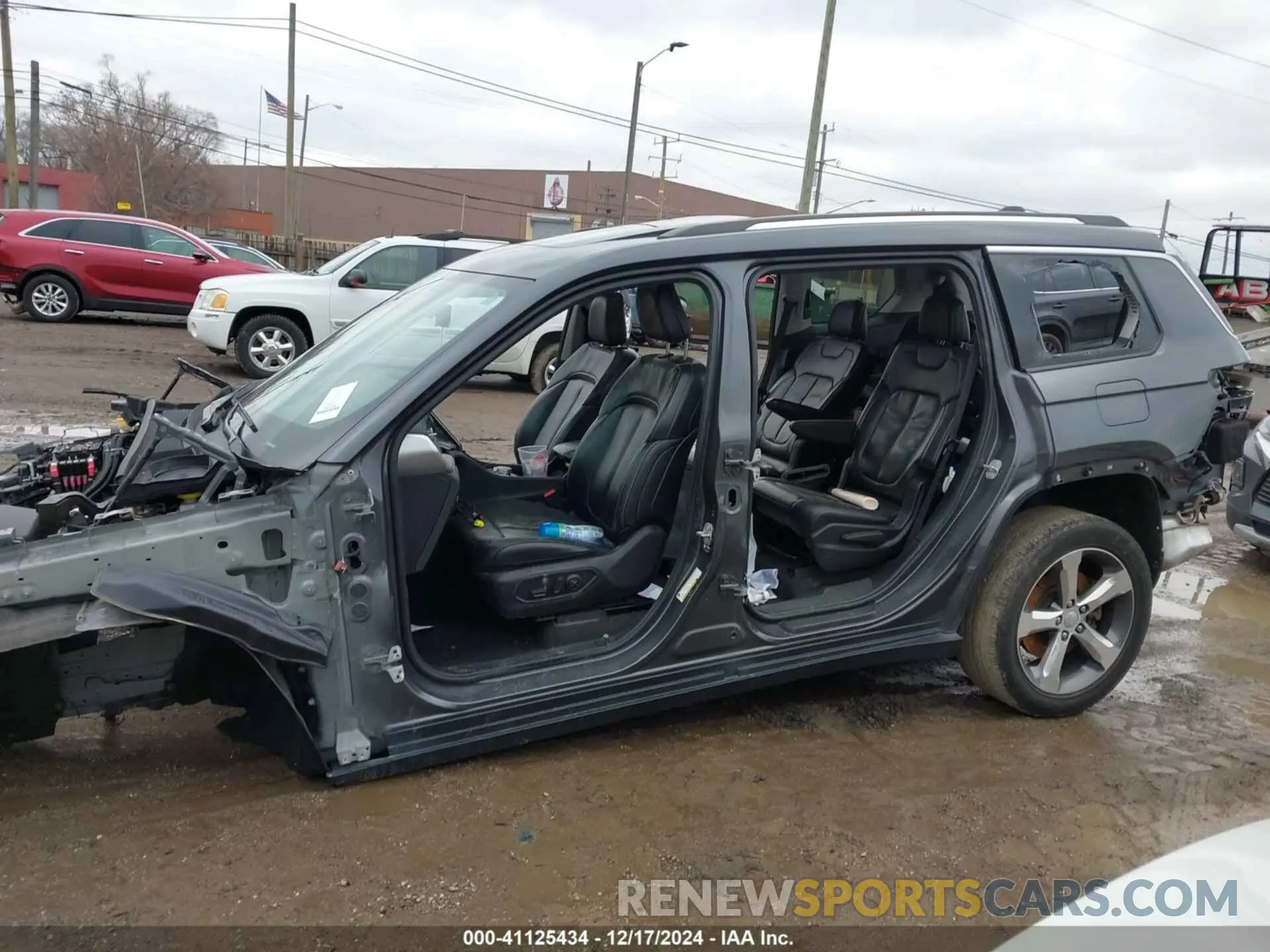 13 Фотография поврежденного автомобиля 1C4RJKBG4M8138710 JEEP GRAND CHEROKEE L 2021