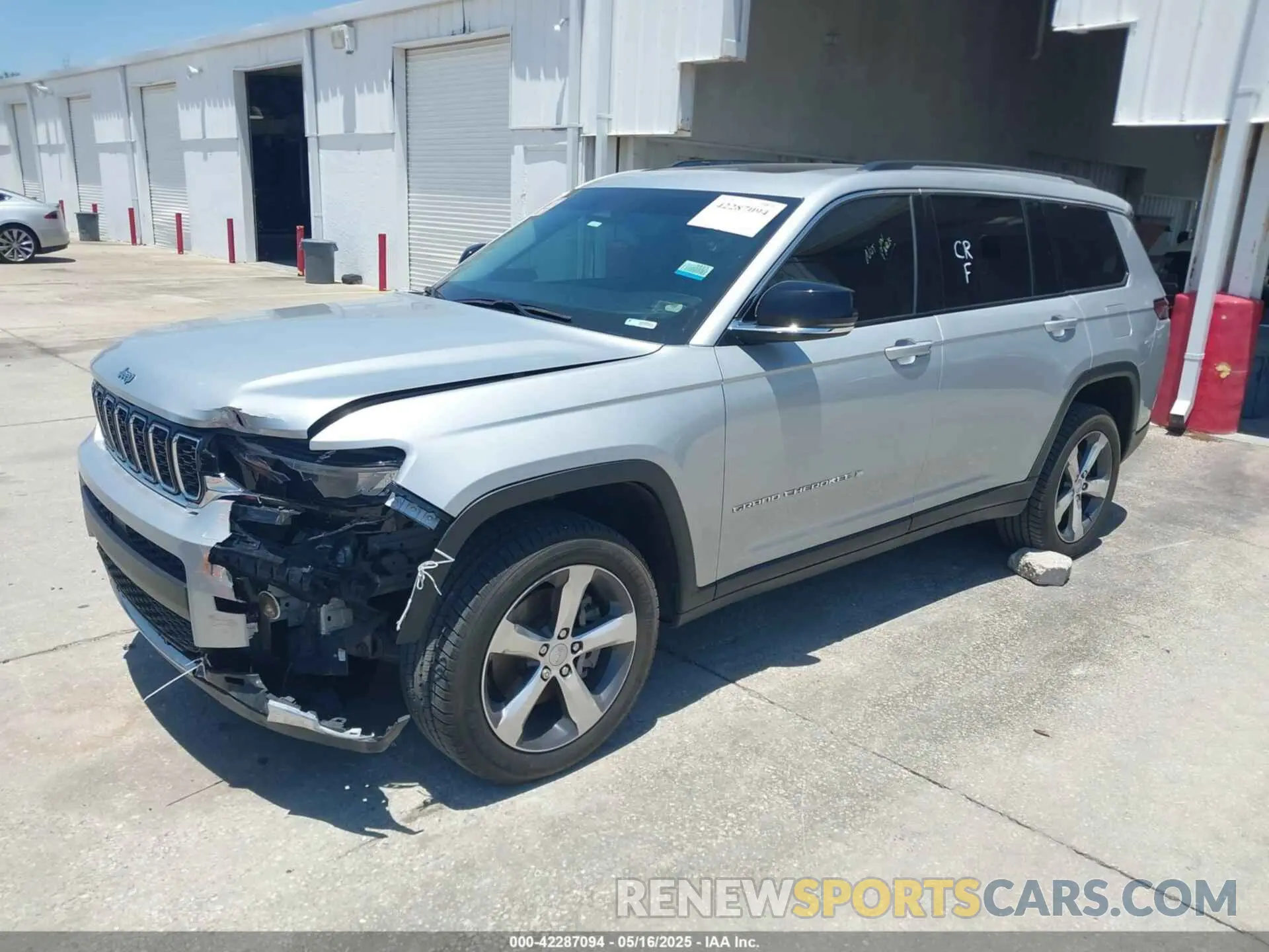 2 Фотография поврежденного автомобиля 1C4RJKBG5M8101312 JEEP GRAND CHEROKEE L 2021