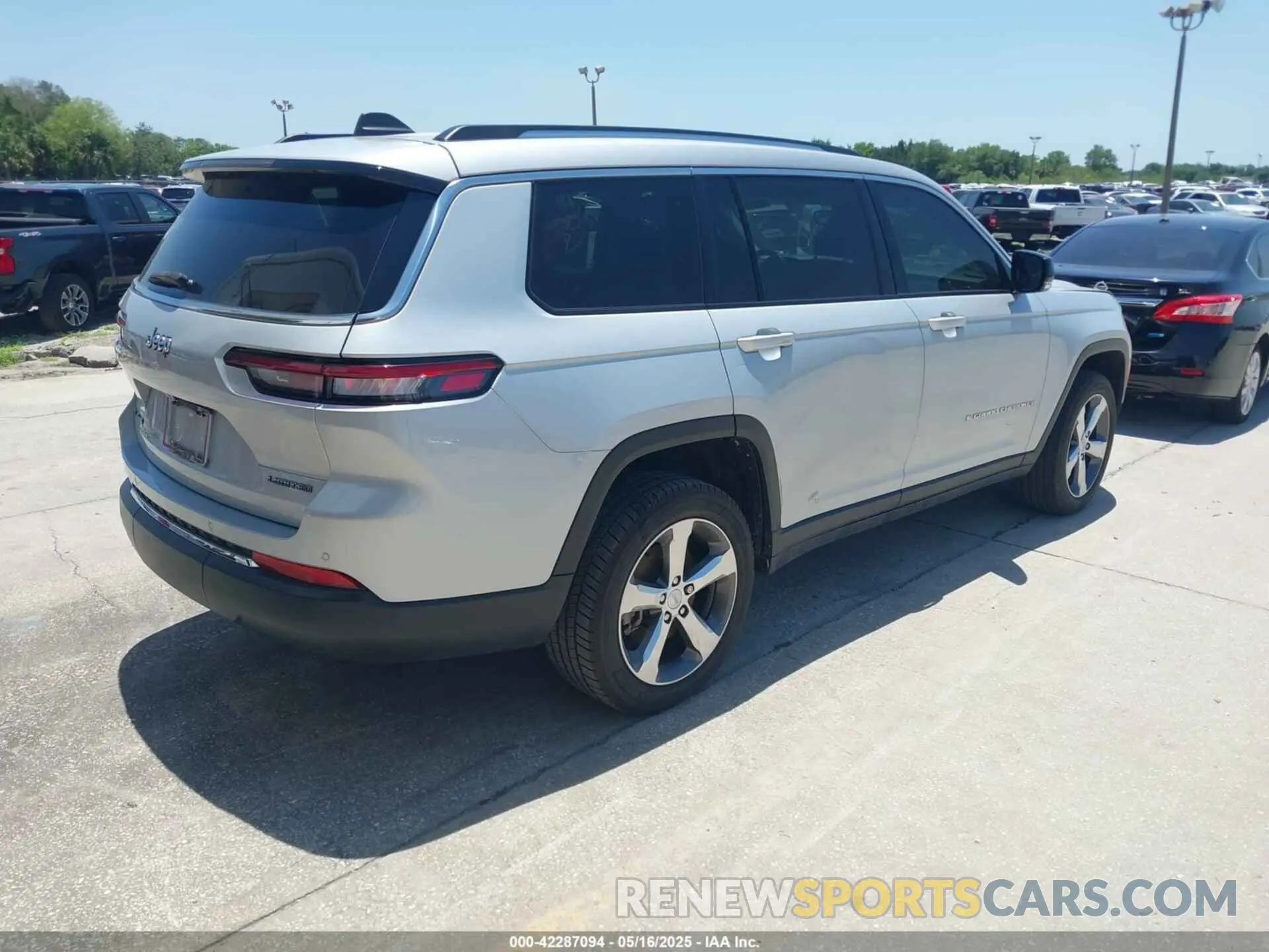 4 Фотография поврежденного автомобиля 1C4RJKBG5M8101312 JEEP GRAND CHEROKEE L 2021
