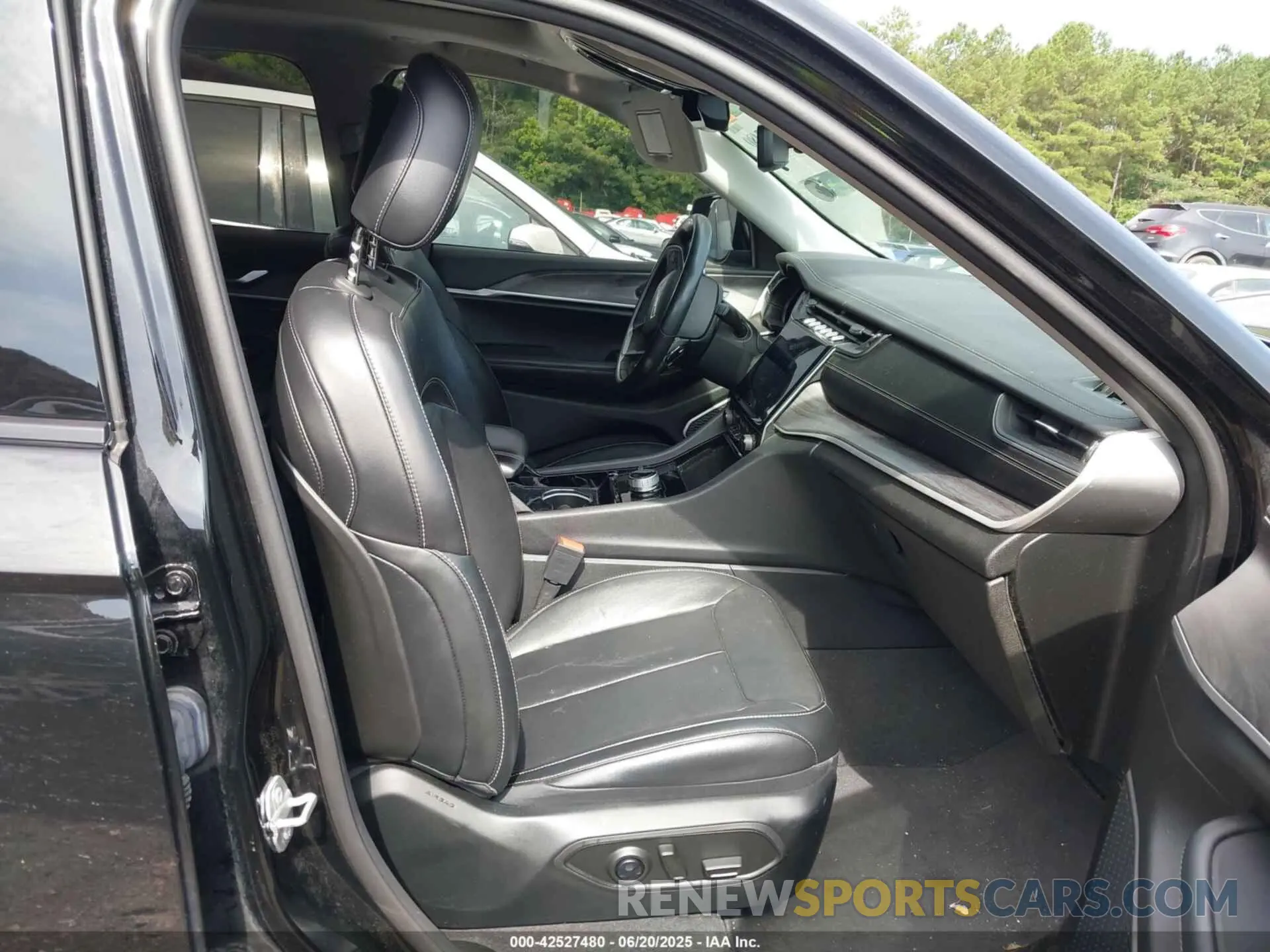 5 Фотография поврежденного автомобиля 1C4RJKBG5M8108194 JEEP GRAND CHEROKEE L 2021