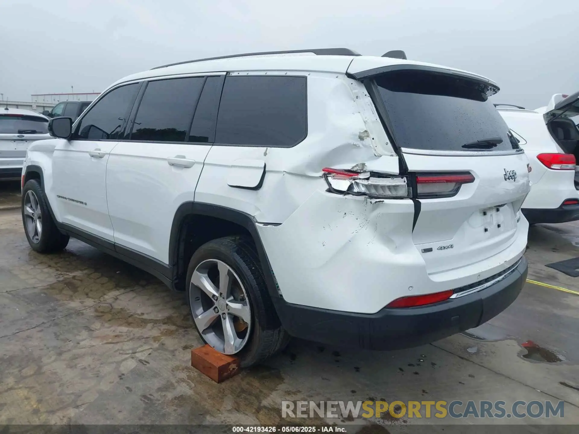 3 Фотография поврежденного автомобиля 1C4RJKBG9M8172027 JEEP GRAND CHEROKEE L 2021