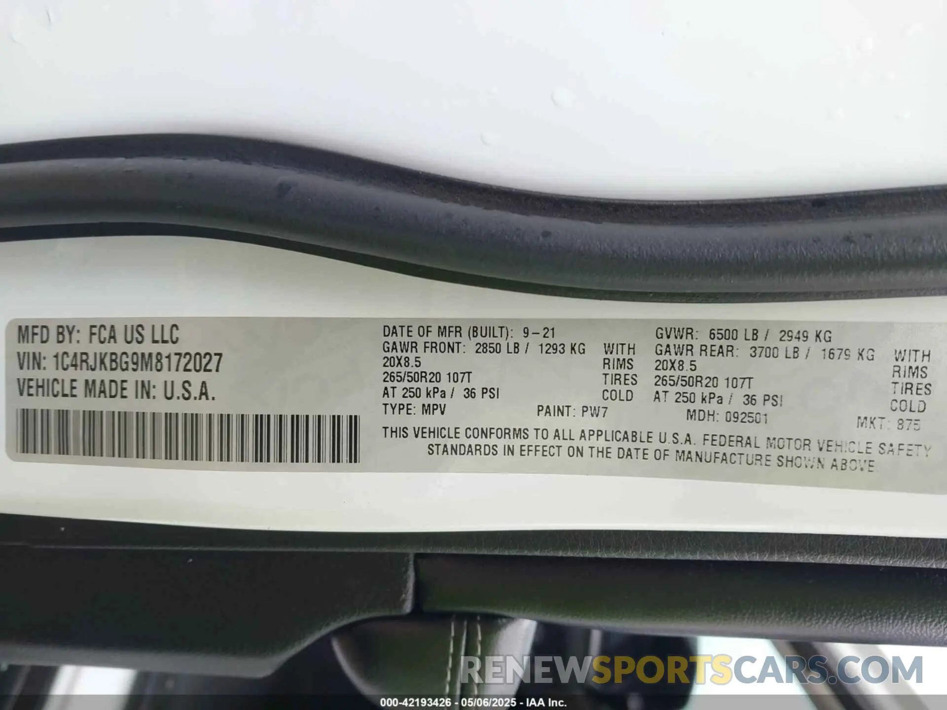 9 Фотография поврежденного автомобиля 1C4RJKBG9M8172027 JEEP GRAND CHEROKEE L 2021