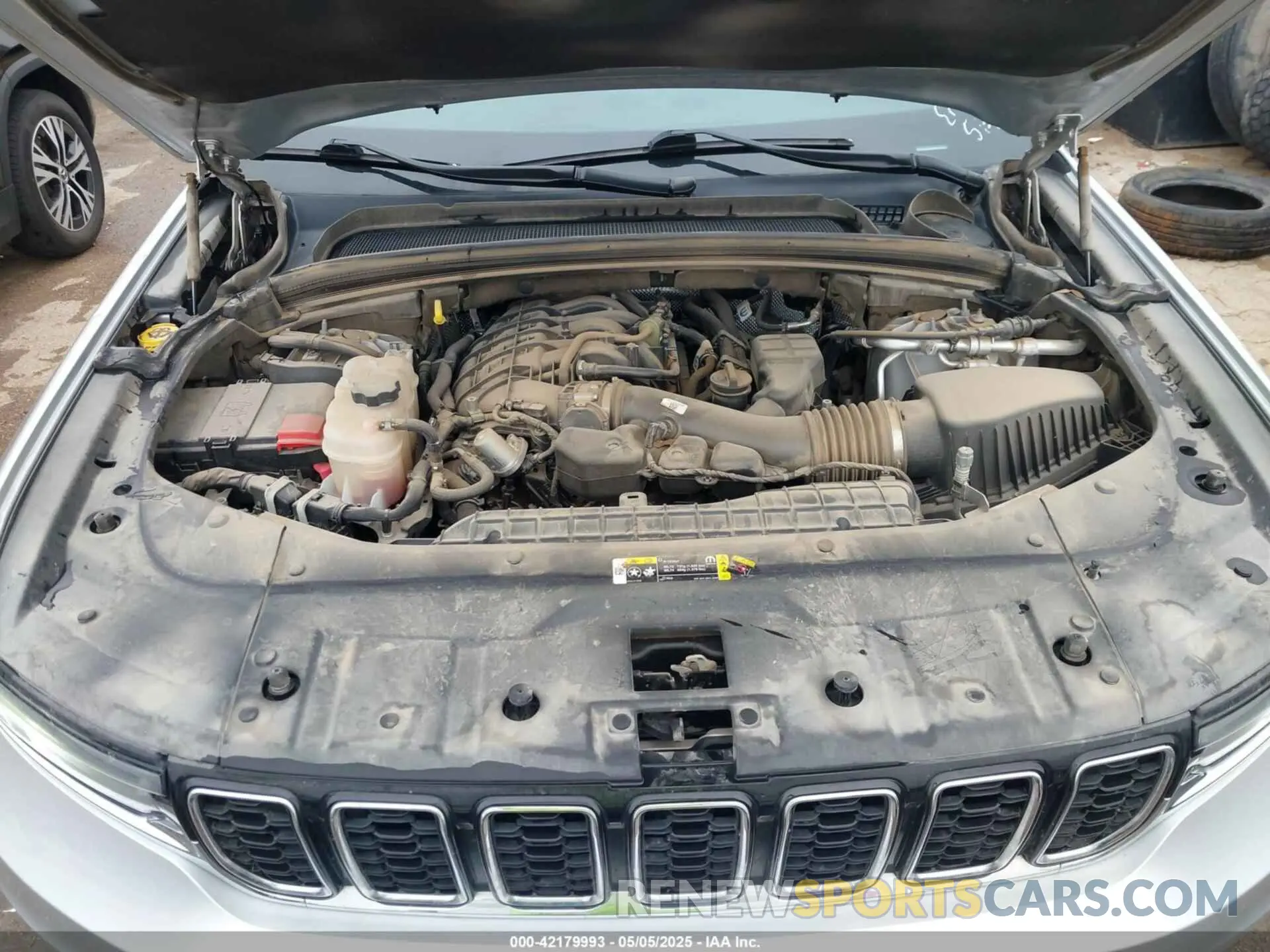 10 Фотография поврежденного автомобиля 1C4RJKBGXM8109793 JEEP GRAND CHEROKEE L 2021