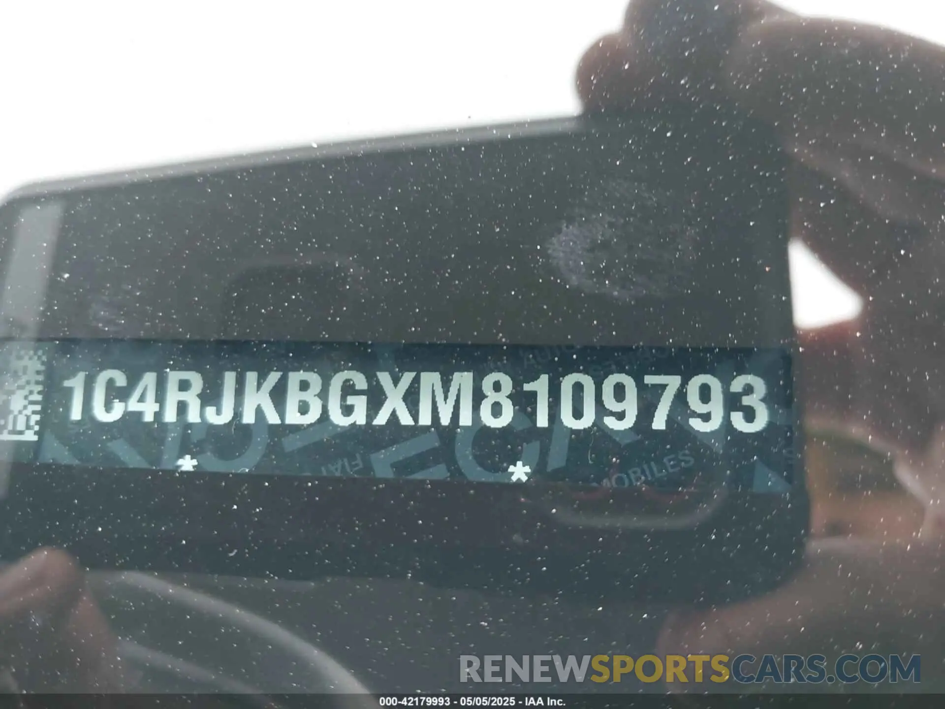 9 Фотография поврежденного автомобиля 1C4RJKBGXM8109793 JEEP GRAND CHEROKEE L 2021