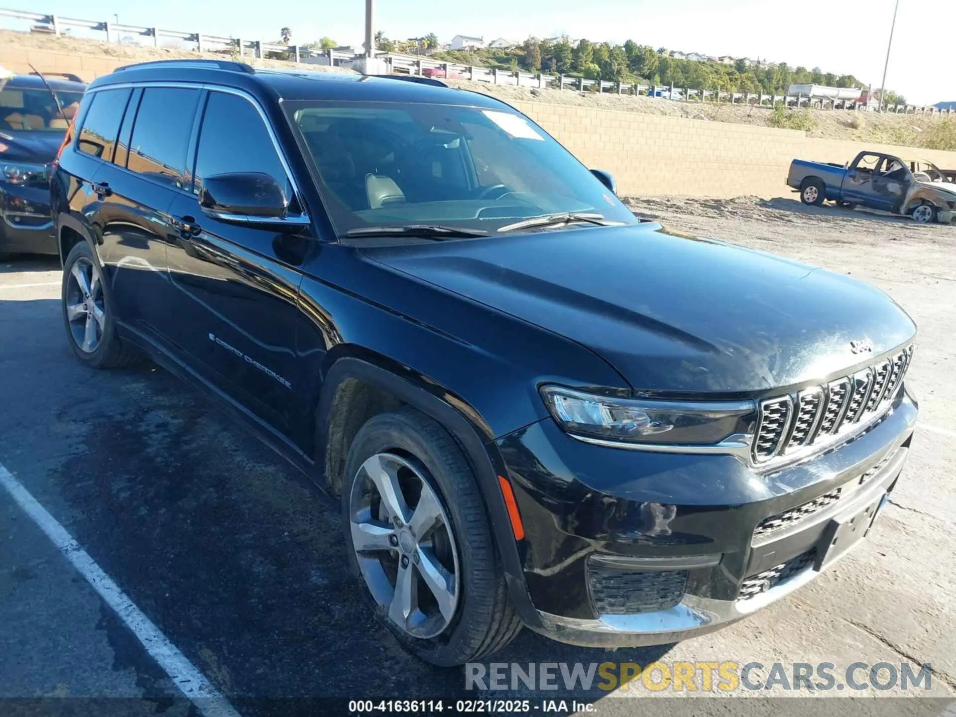 1 Photograph of a damaged car 1C4RJKBGXM8114055 JEEP GRAND CHEROKEE L 2021