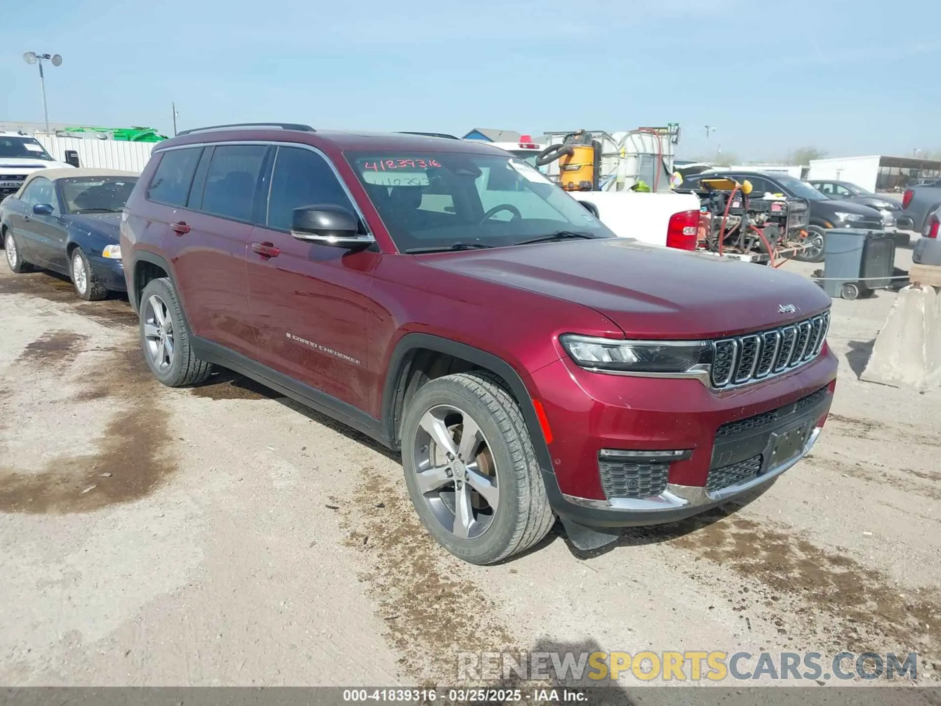 1 Photograph of a damaged car 1C4RJKBGXM8119742 JEEP GRAND CHEROKEE L 2021