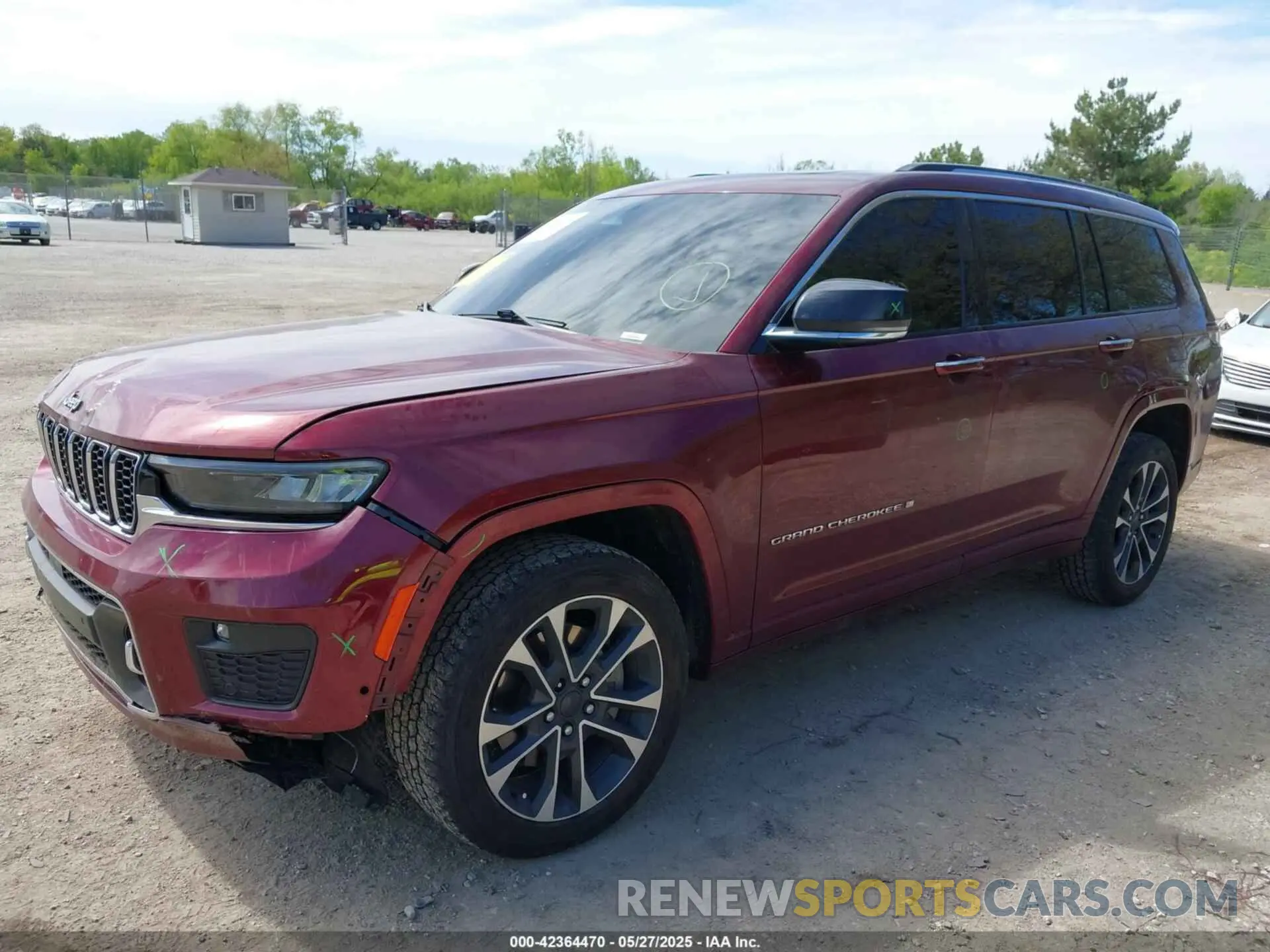 2 Photograph of a damaged car 1C4RJKDG1M8181222 JEEP GRAND CHEROKEE L 2021