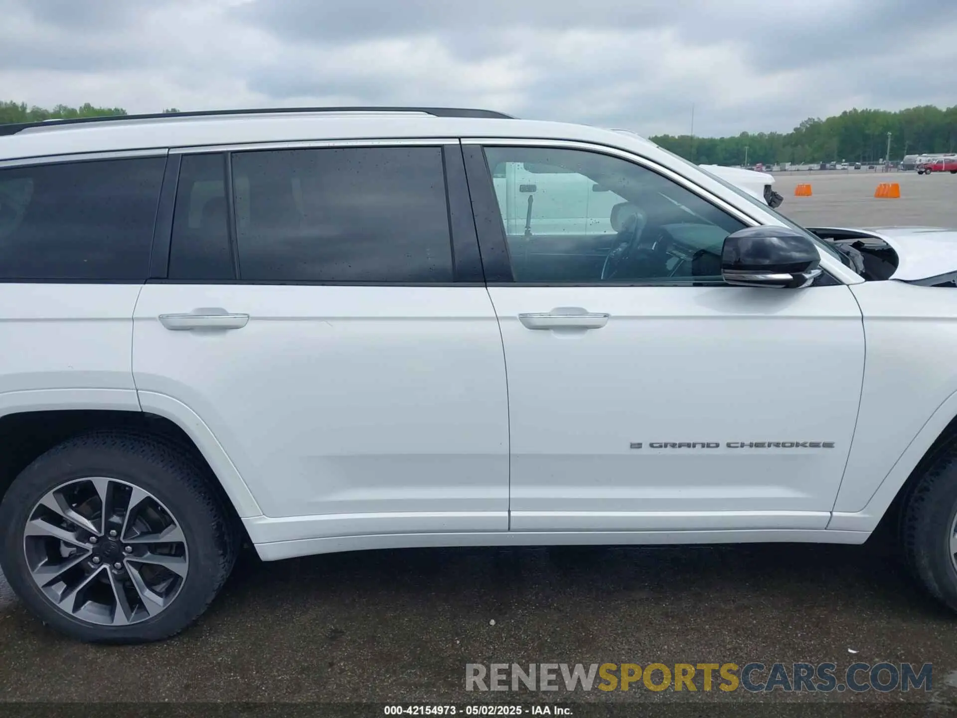 14 Фотография поврежденного автомобиля 1C4RJKDG9M8123357 JEEP GRAND CHEROKEE L 2021