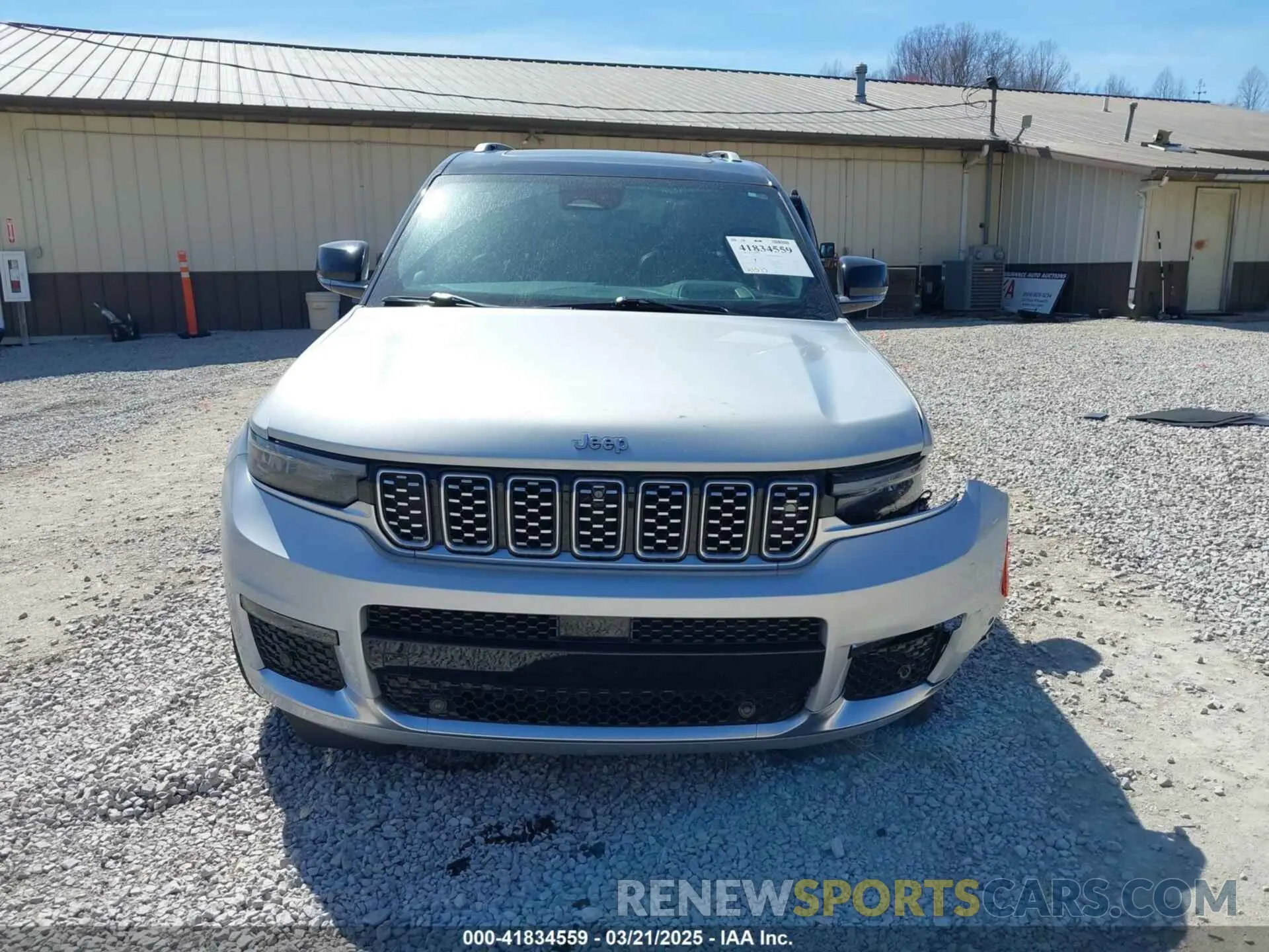 12 Photograph of a damaged car 1C4RJKEG2M8133341 JEEP GRAND CHEROKEE L 2021