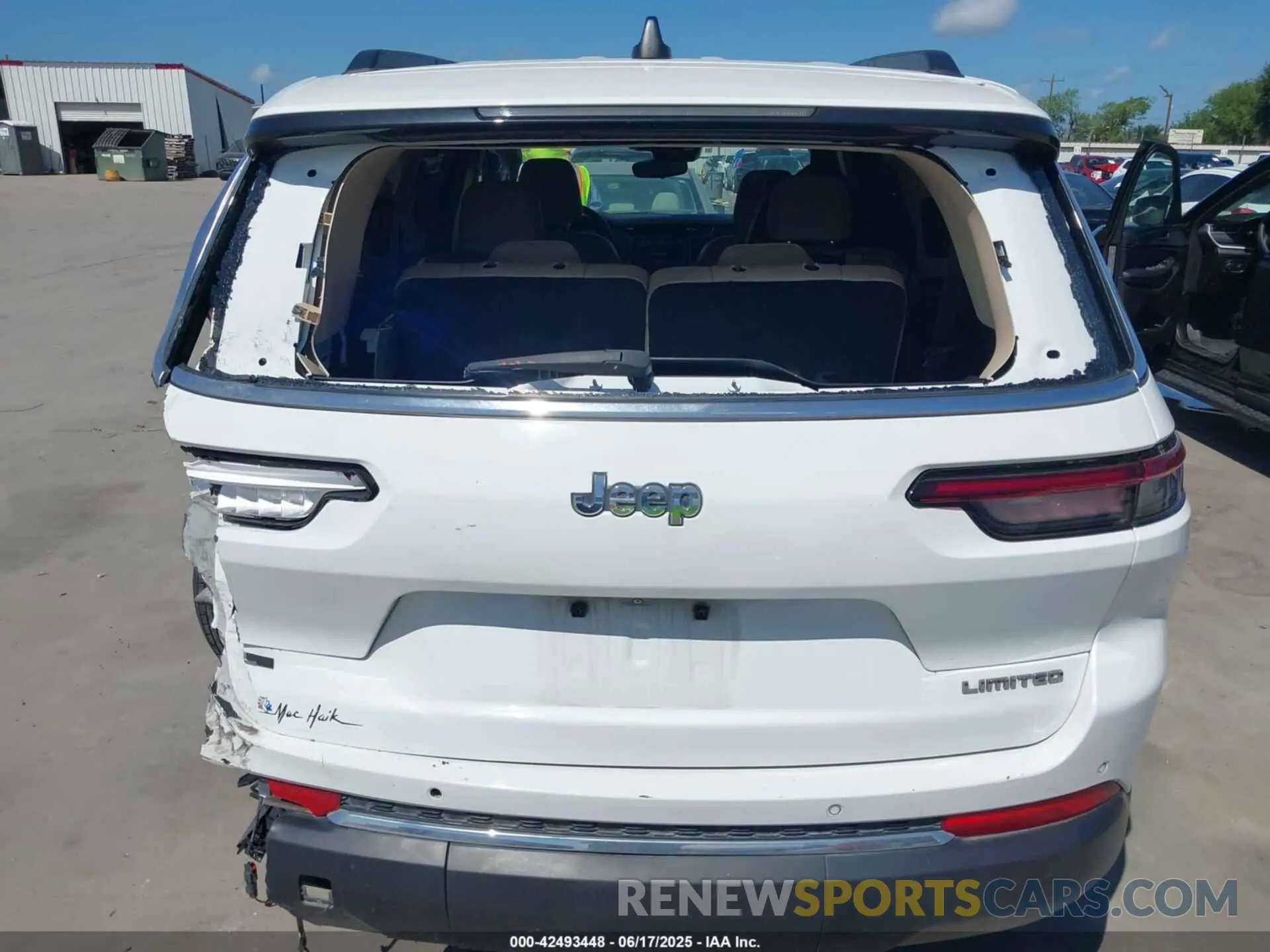 6 Photograph of a damaged car 1C4RJJBG7N8548123 JEEP GRAND CHEROKEE L 2022