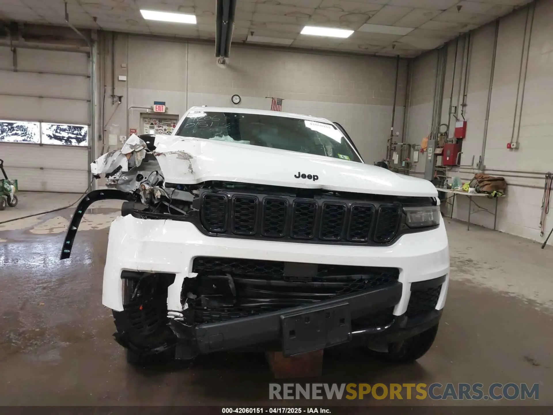 12 Фотография поврежденного автомобиля 1C4RJKAG1N8518963 JEEP GRAND CHEROKEE L 2022