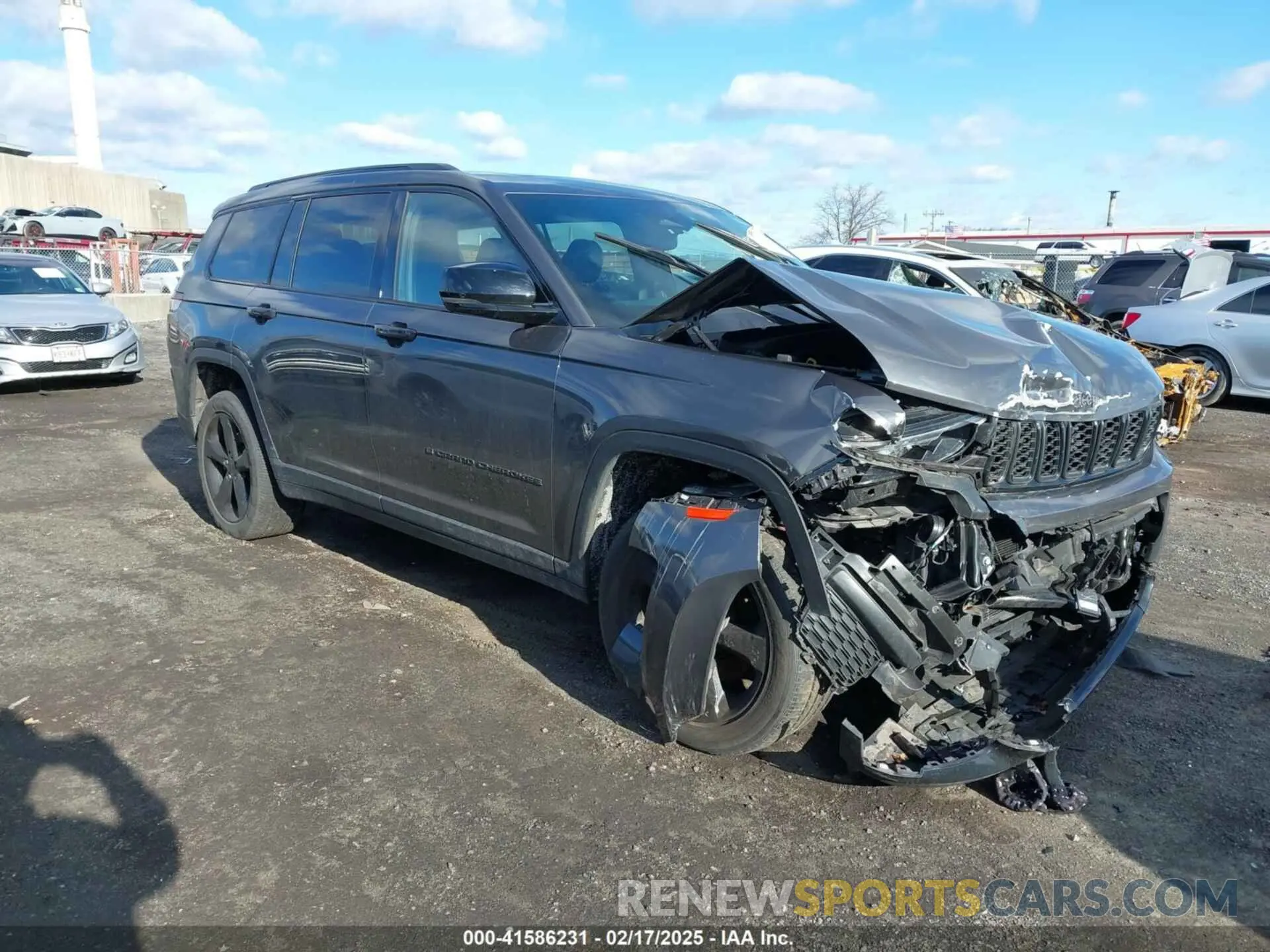 1 Фотография поврежденного автомобиля 1C4RJKAG2N8542592 JEEP GRAND CHEROKEE L 2022