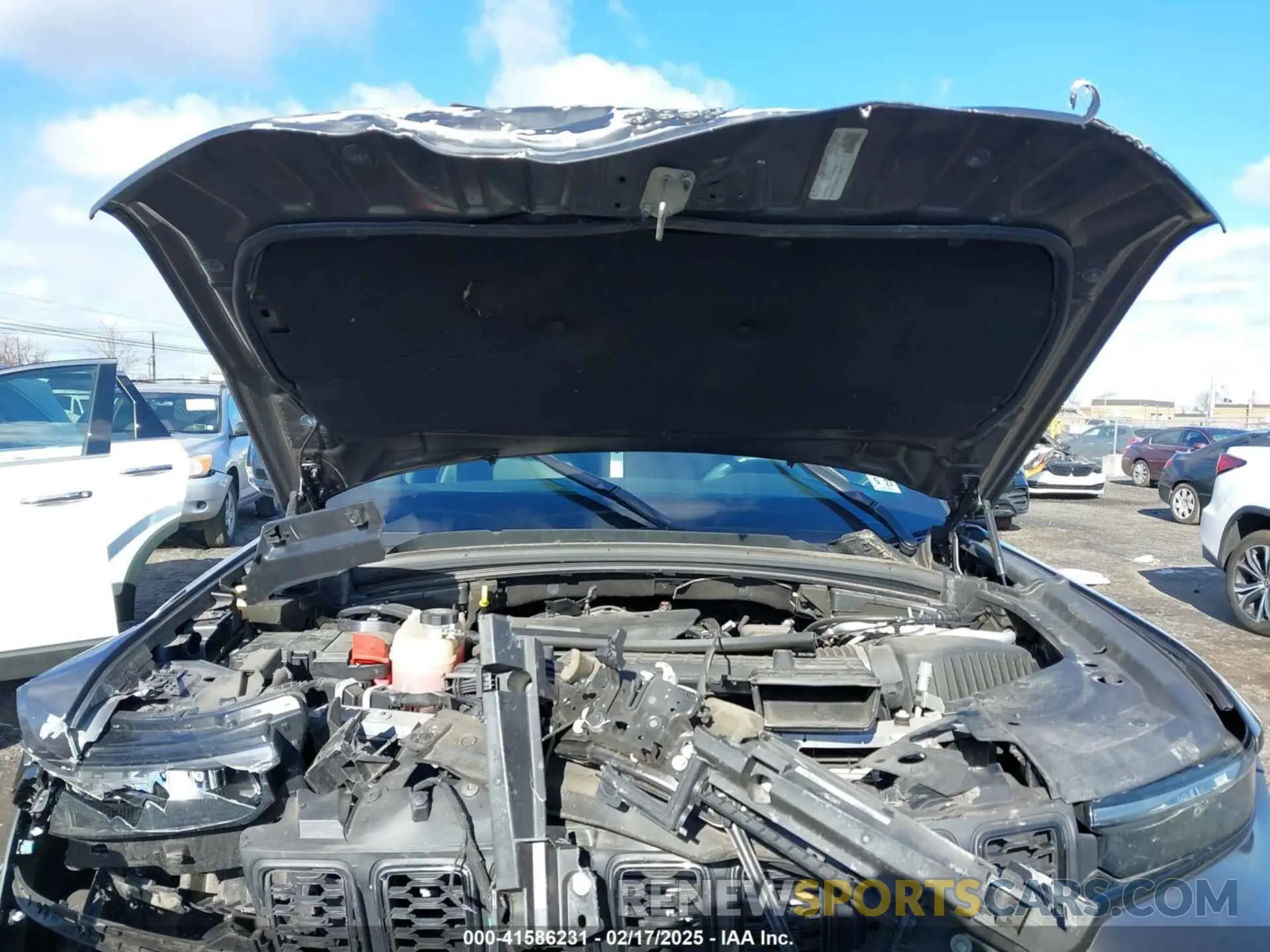 10 Фотография поврежденного автомобиля 1C4RJKAG2N8542592 JEEP GRAND CHEROKEE L 2022