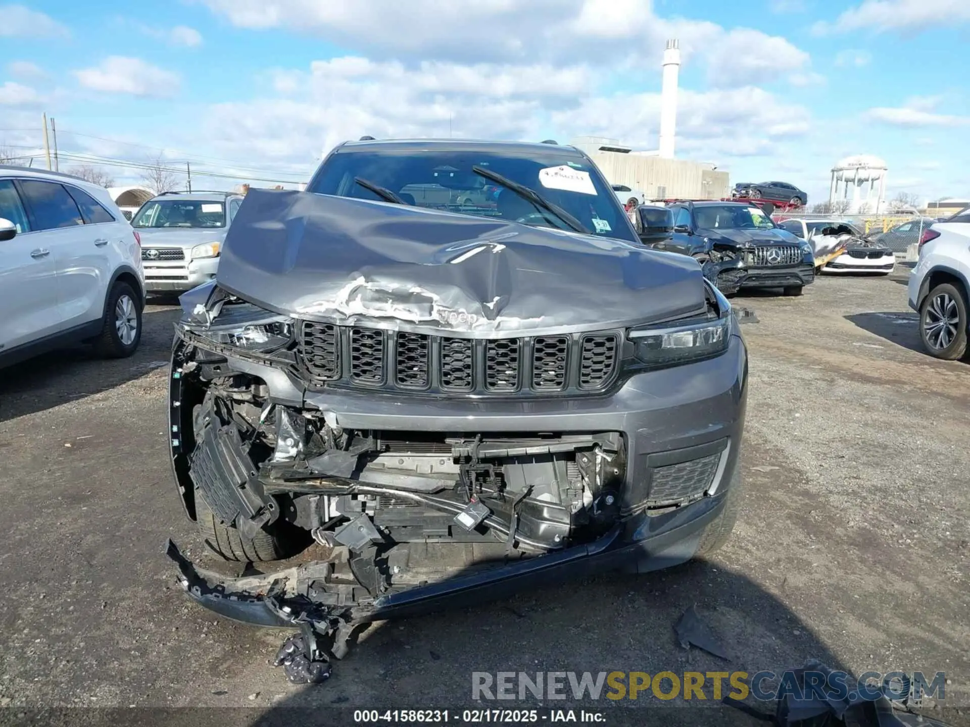 12 Фотография поврежденного автомобиля 1C4RJKAG2N8542592 JEEP GRAND CHEROKEE L 2022