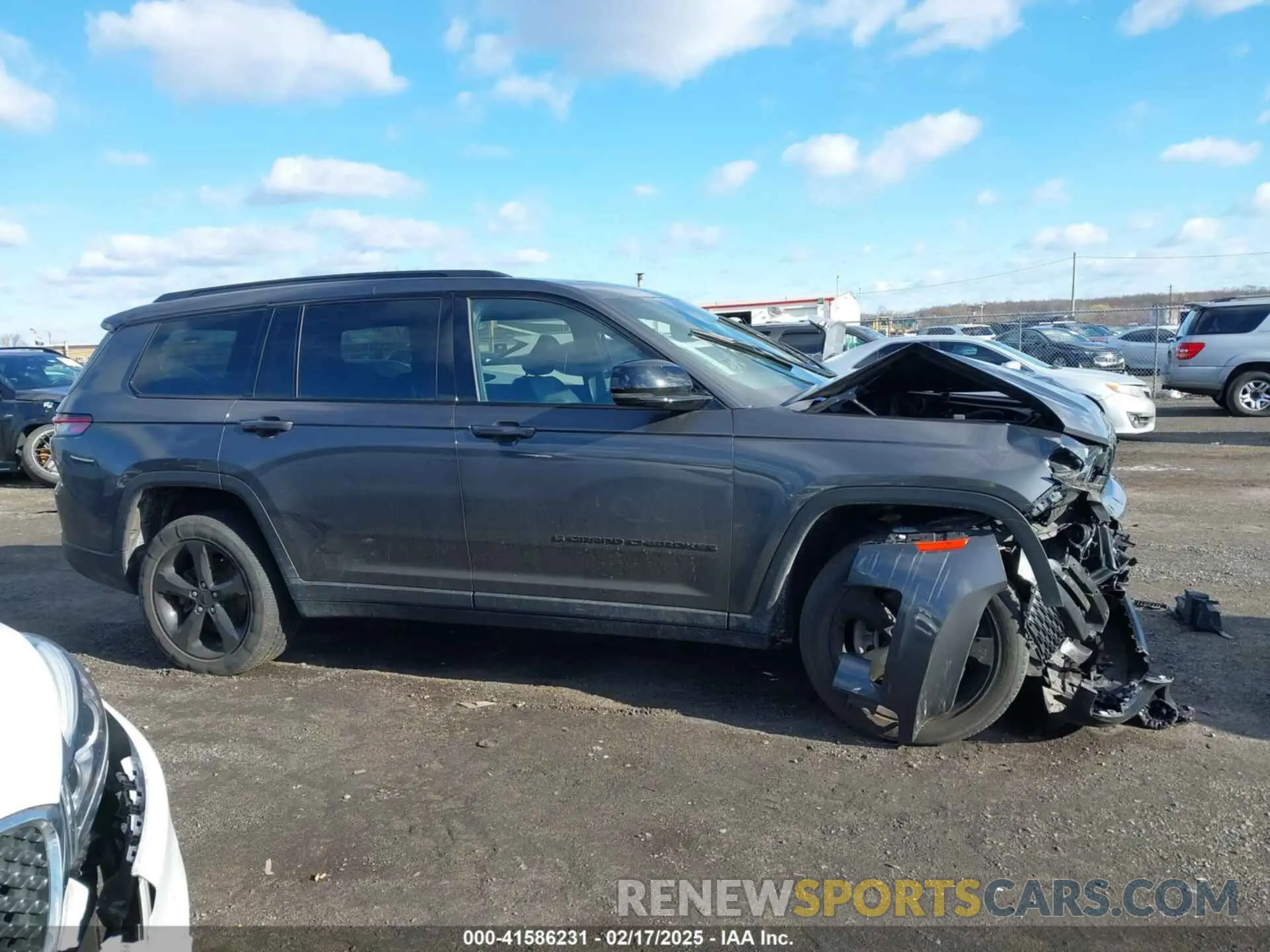 13 Фотография поврежденного автомобиля 1C4RJKAG2N8542592 JEEP GRAND CHEROKEE L 2022