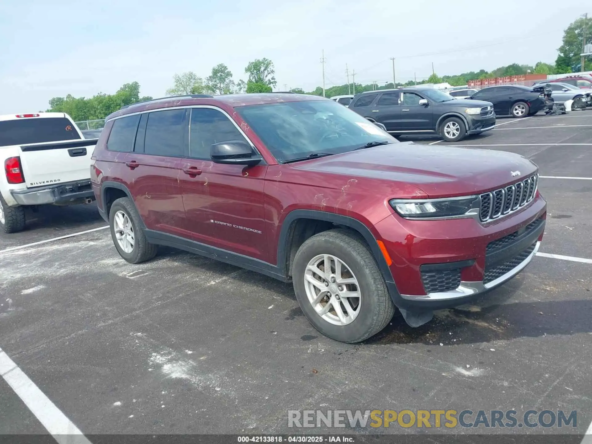 1 Photograph of a damaged car 1C4RJKAG6N8580472 JEEP GRAND CHEROKEE L 2022