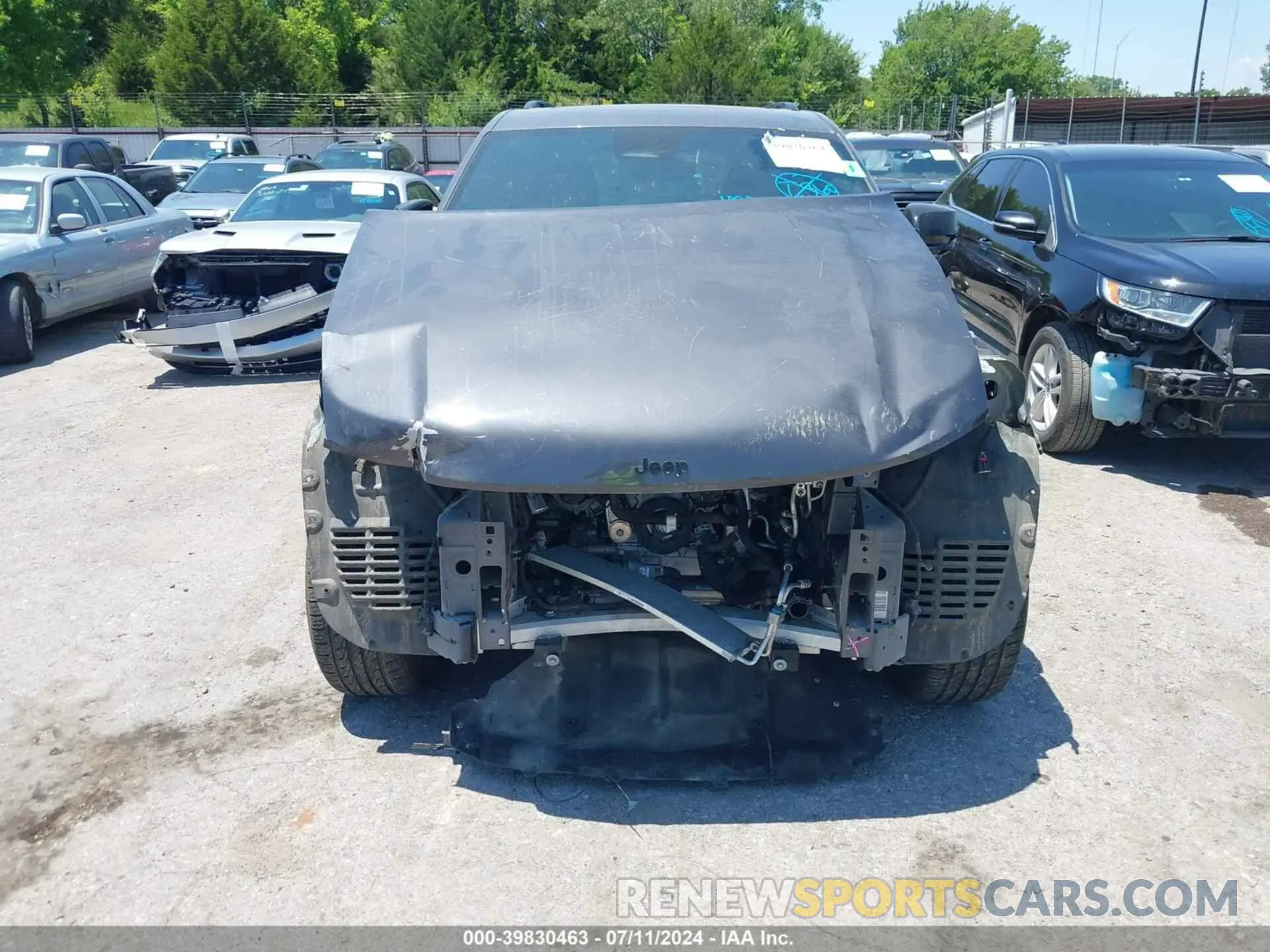 13 Photograph of a damaged car 1C4RJKAG9N8517415 JEEP GRAND CHEROKEE L 2022