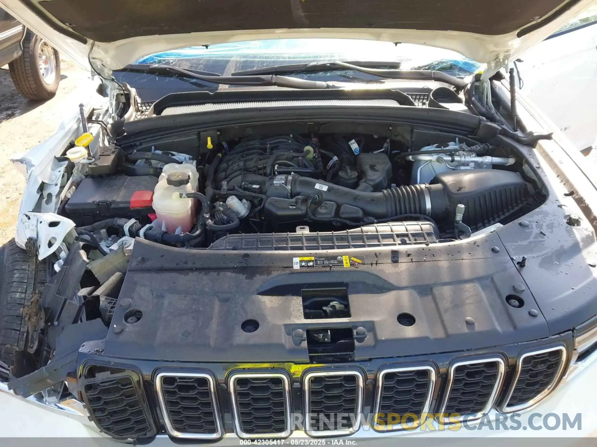 10 Фотография поврежденного автомобиля 1C4RJKBG1N8565926 JEEP GRAND CHEROKEE L 2022