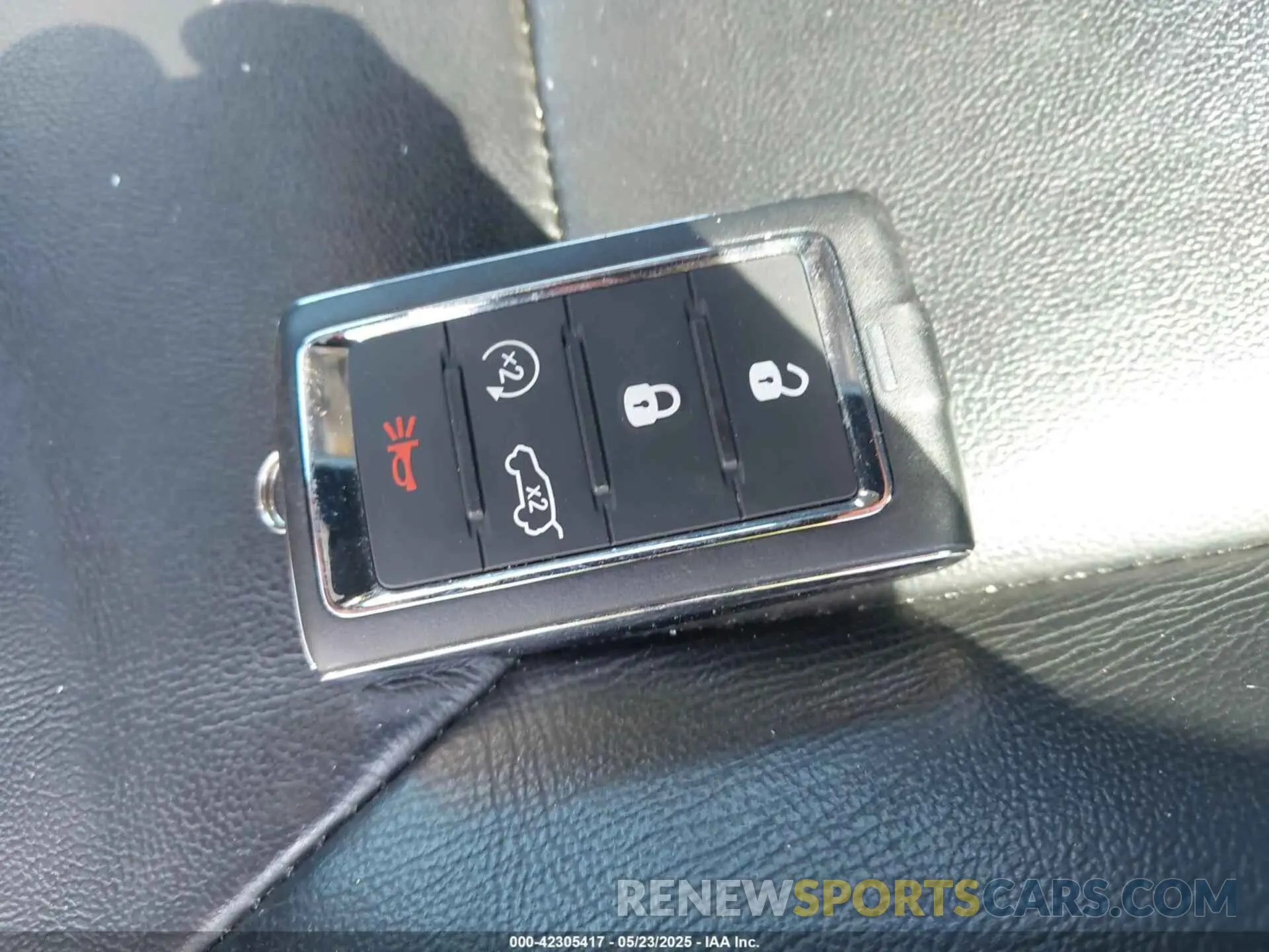11 Фотография поврежденного автомобиля 1C4RJKBG1N8565926 JEEP GRAND CHEROKEE L 2022