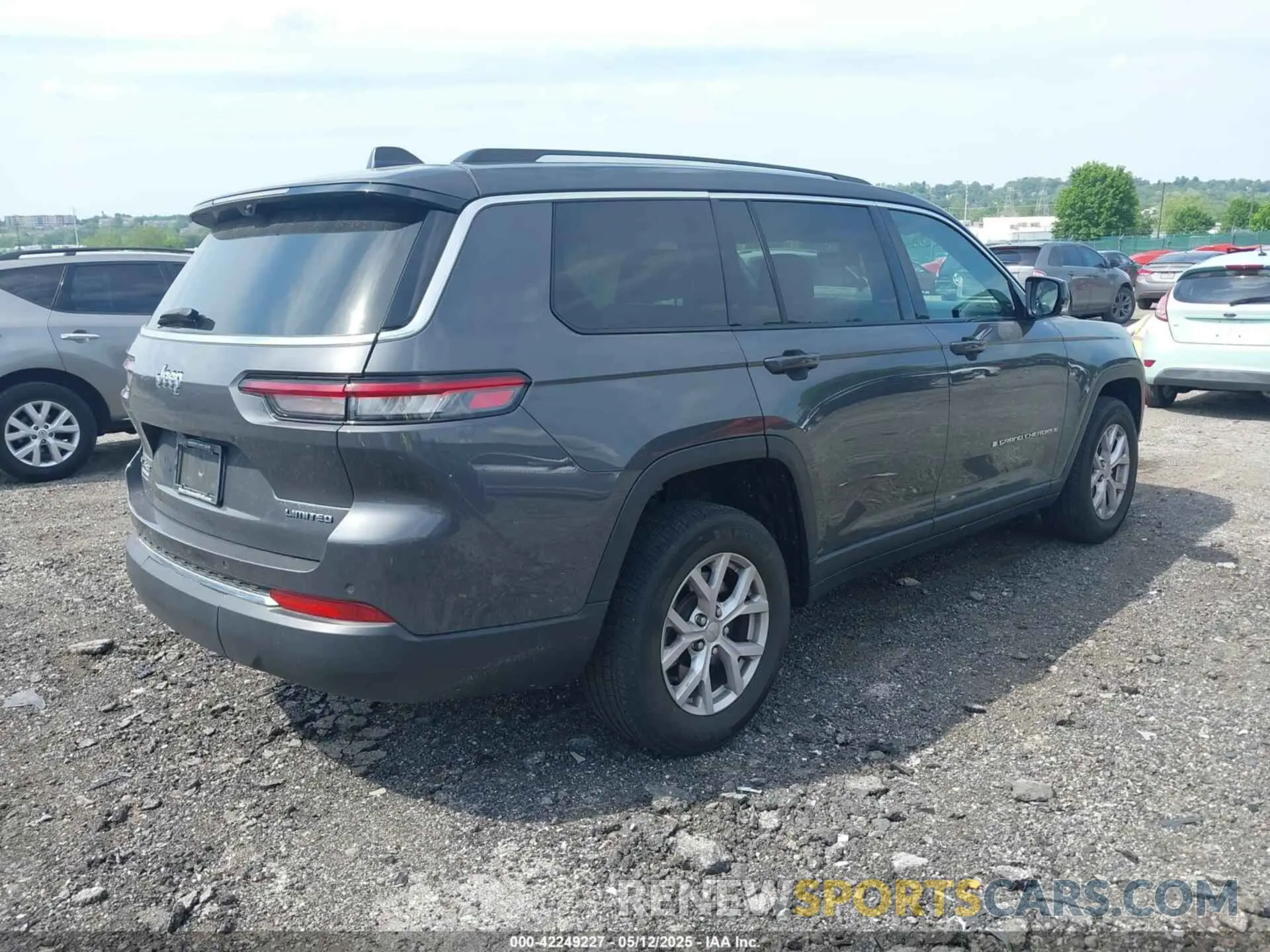 4 Фотография поврежденного автомобиля 1C4RJKBG3N8621834 JEEP GRAND CHEROKEE L 2022