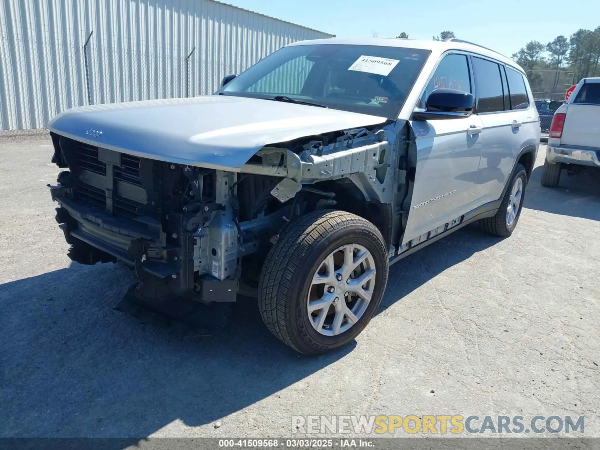 2 Фотография поврежденного автомобиля 1C4RJKBG5N8556517 JEEP GRAND CHEROKEE L 2022