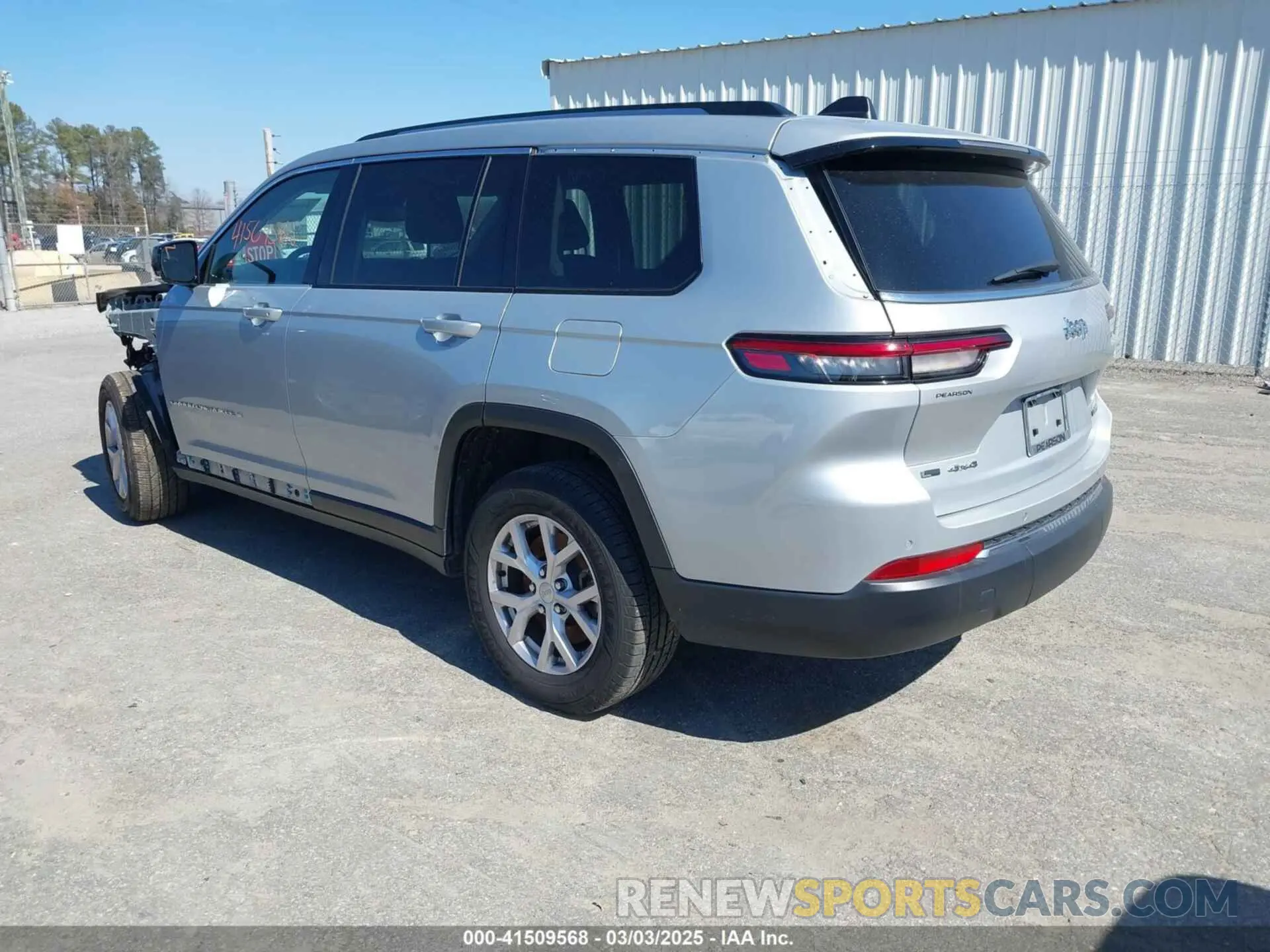 3 Фотография поврежденного автомобиля 1C4RJKBG5N8556517 JEEP GRAND CHEROKEE L 2022