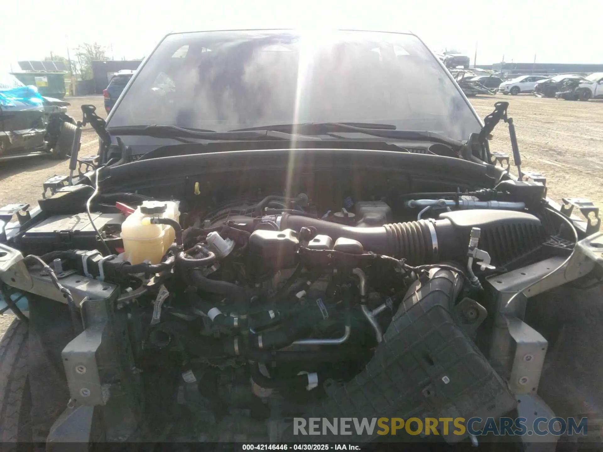 10 Photograph of a damaged car 1C4RJKBG6N8618328 JEEP GRAND CHEROKEE L 2022