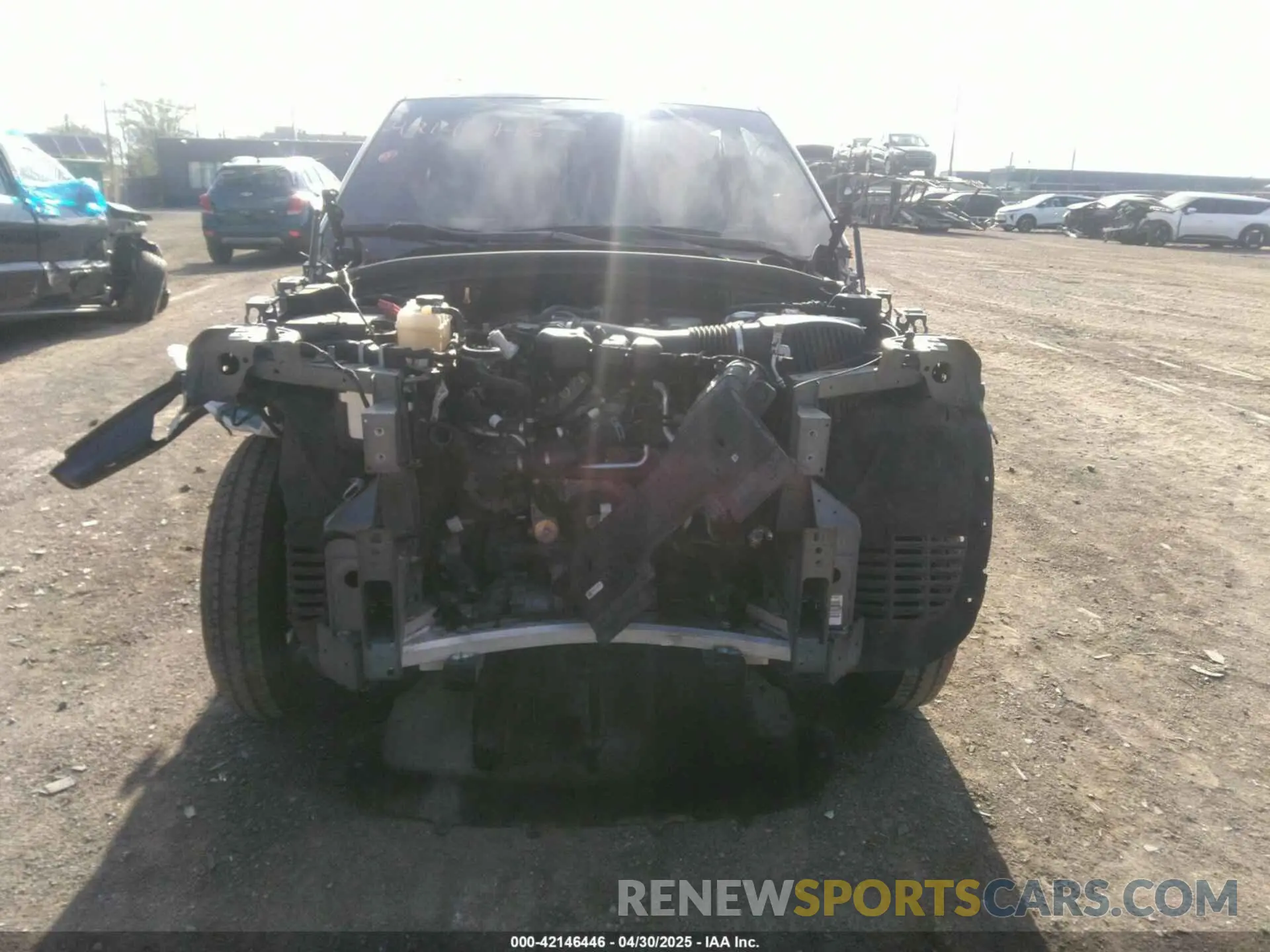 6 Photograph of a damaged car 1C4RJKBG6N8618328 JEEP GRAND CHEROKEE L 2022