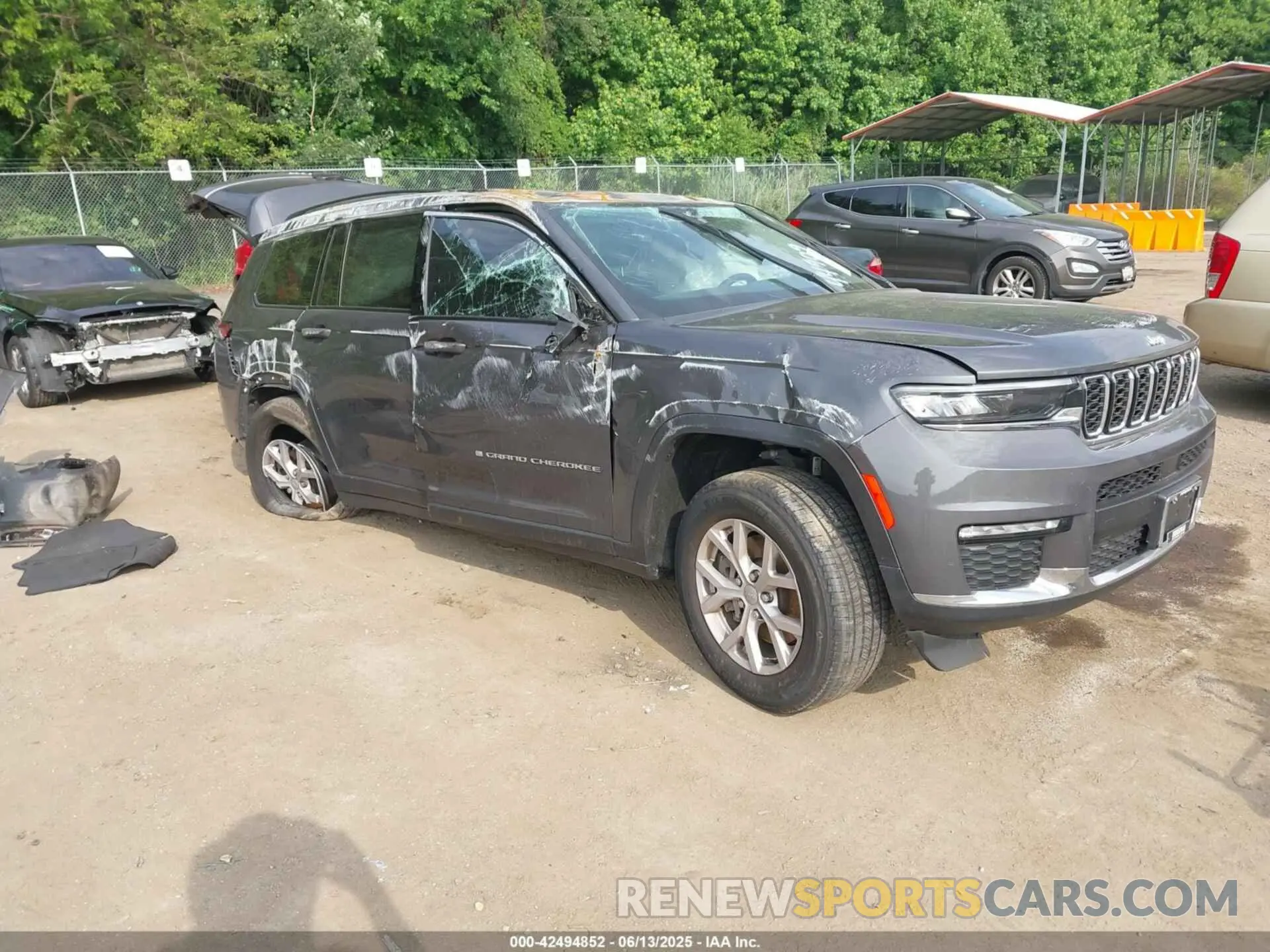 1 Photograph of a damaged car 1C4RJKBG7N8626731 JEEP GRAND CHEROKEE L 2022