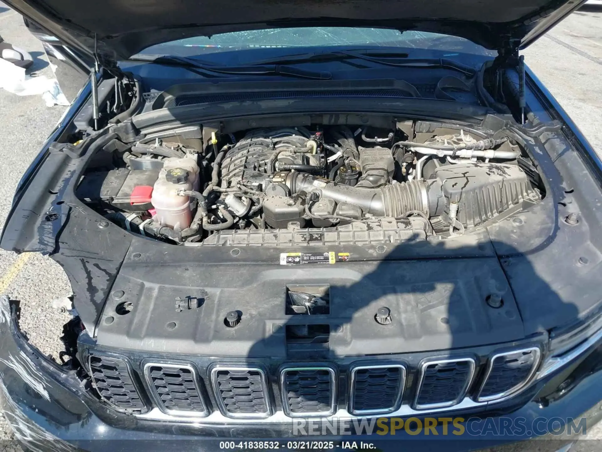 10 Фотография поврежденного автомобиля 1C4RJKBG9N8535377 JEEP GRAND CHEROKEE L 2022