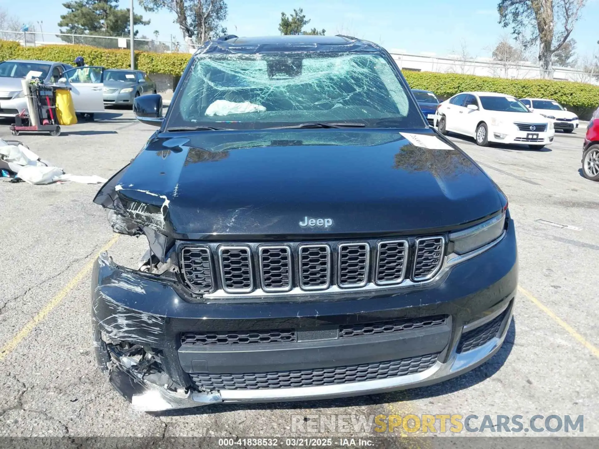 12 Фотография поврежденного автомобиля 1C4RJKBG9N8535377 JEEP GRAND CHEROKEE L 2022