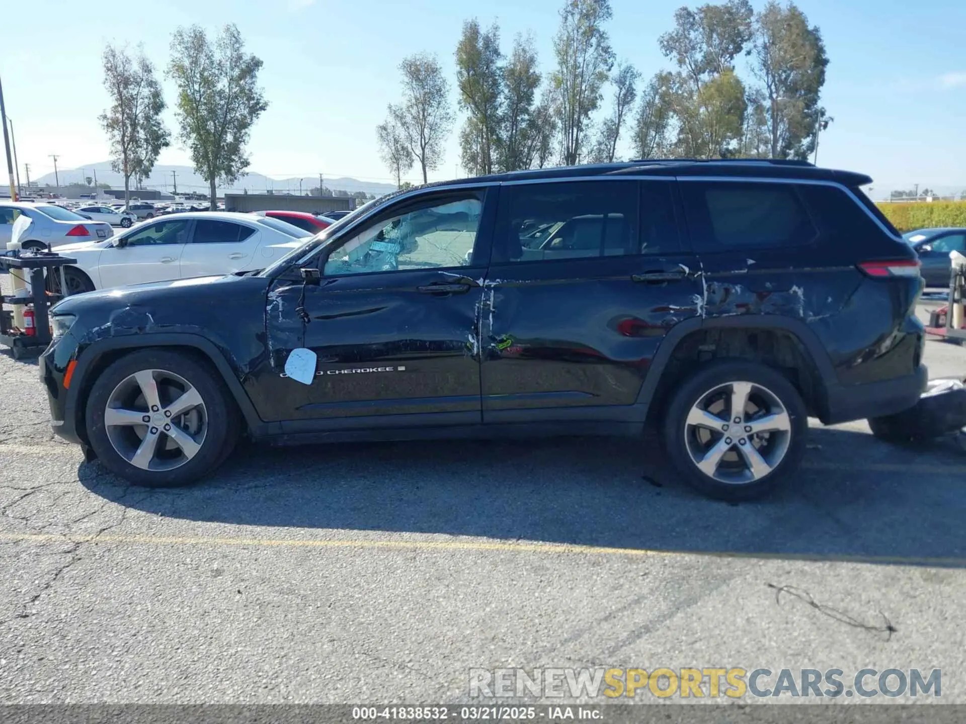 14 Фотография поврежденного автомобиля 1C4RJKBG9N8535377 JEEP GRAND CHEROKEE L 2022