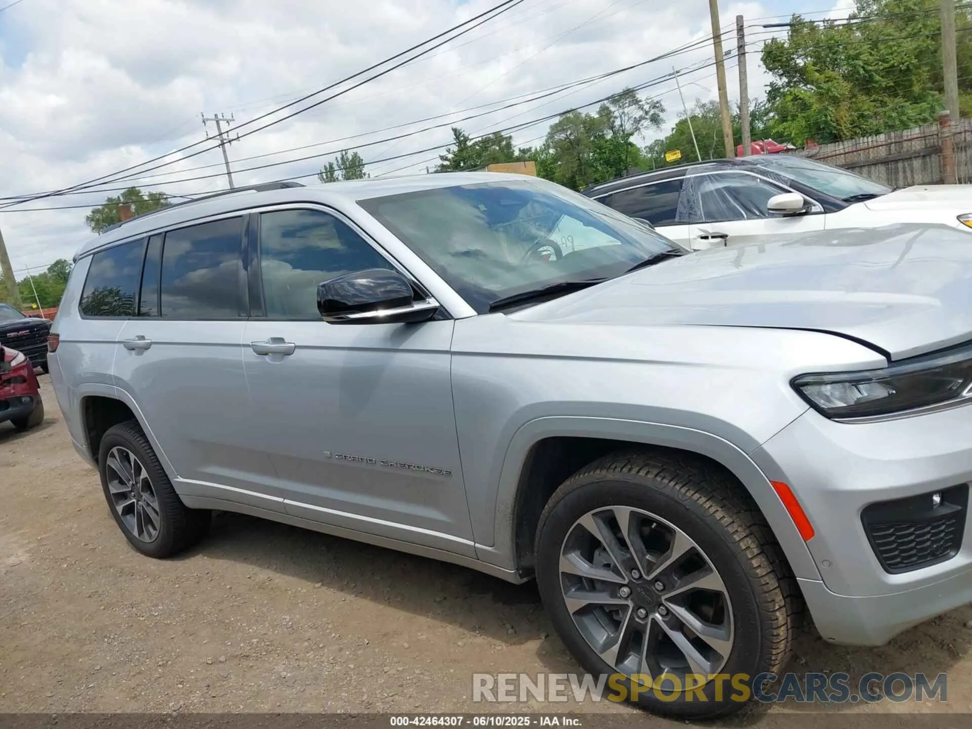 13 Фотография поврежденного автомобиля 1C4RJKDG1N8560092 JEEP GRAND CHEROKEE L 2022