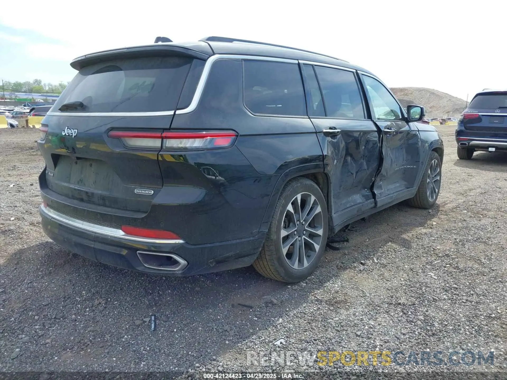 4 Фотография поврежденного автомобиля 1C4RJKDG5N8527094 JEEP GRAND CHEROKEE L 2022