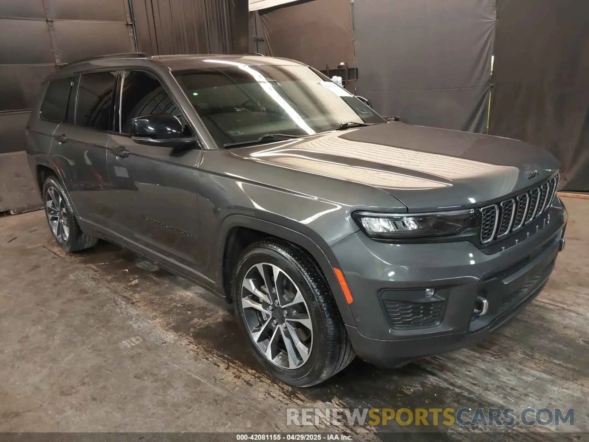 1 Photograph of a damaged car 1C4RJKDG8N8535206 JEEP GRAND CHEROKEE L 2022