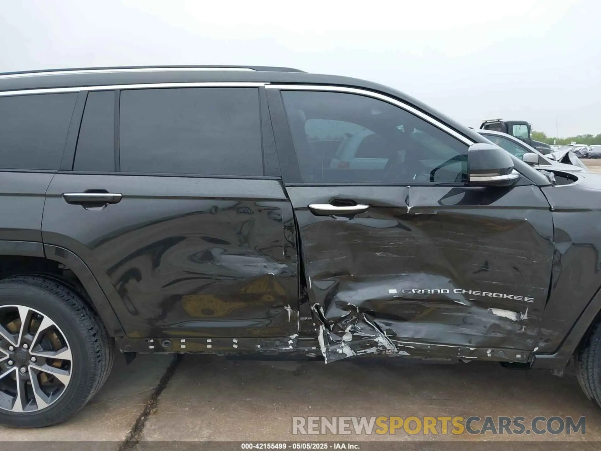 14 Фотография поврежденного автомобиля 1C4RJKDG9N8564844 JEEP GRAND CHEROKEE L 2022