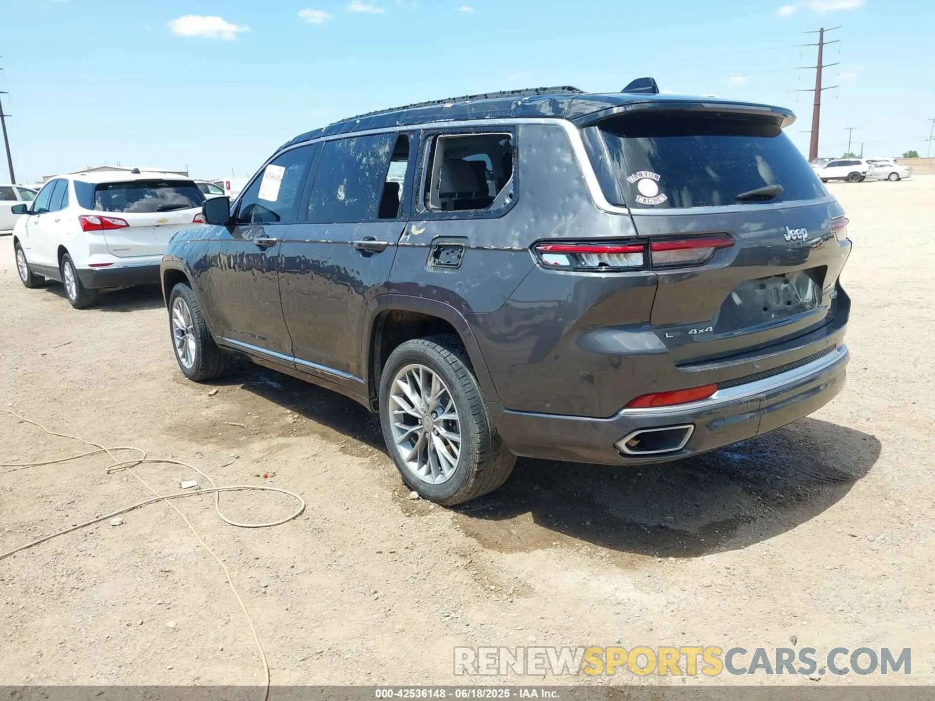 3 Фотография поврежденного автомобиля 1C4RJKEG3N8505982 JEEP GRAND CHEROKEE L 2022