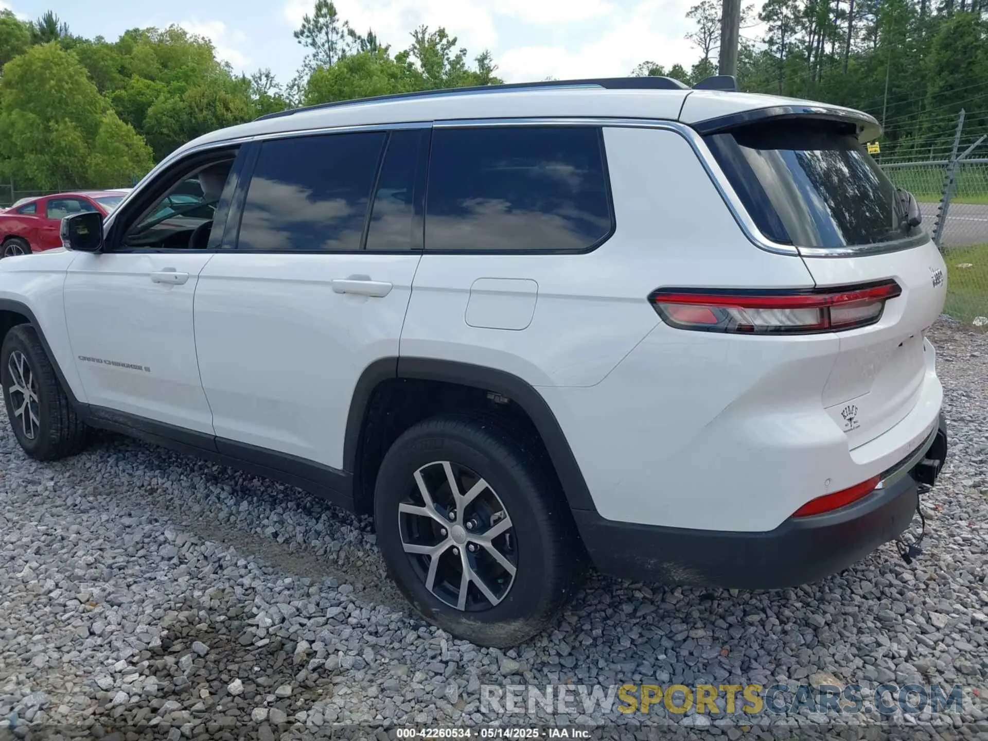 3 Фотография поврежденного автомобиля 1C4RJJBG4P8879860 JEEP GRAND CHEROKEE L 2023