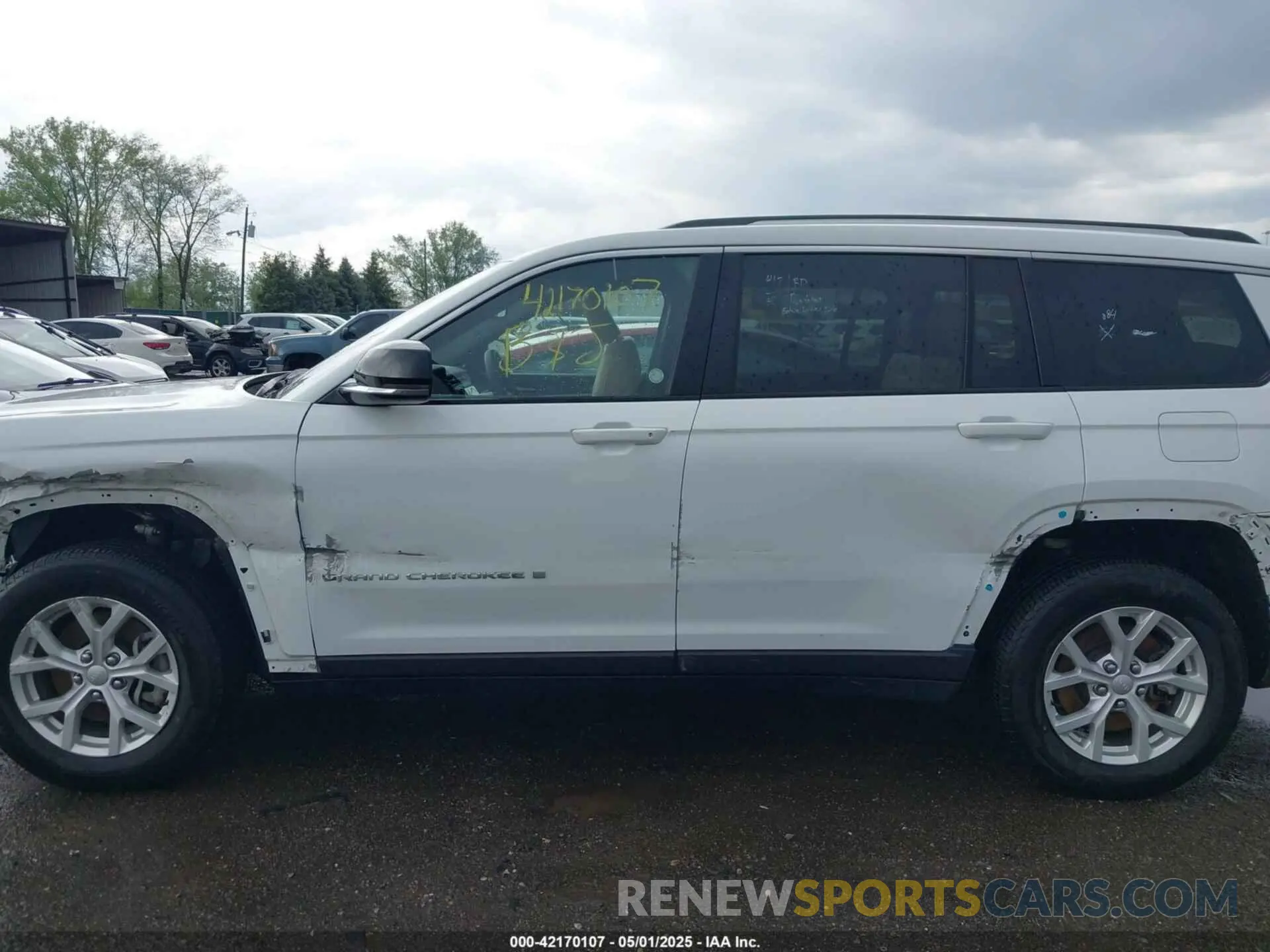 15 Photograph of a damaged car 1C4RJJBG5P8783235 JEEP GRAND CHEROKEE L 2023