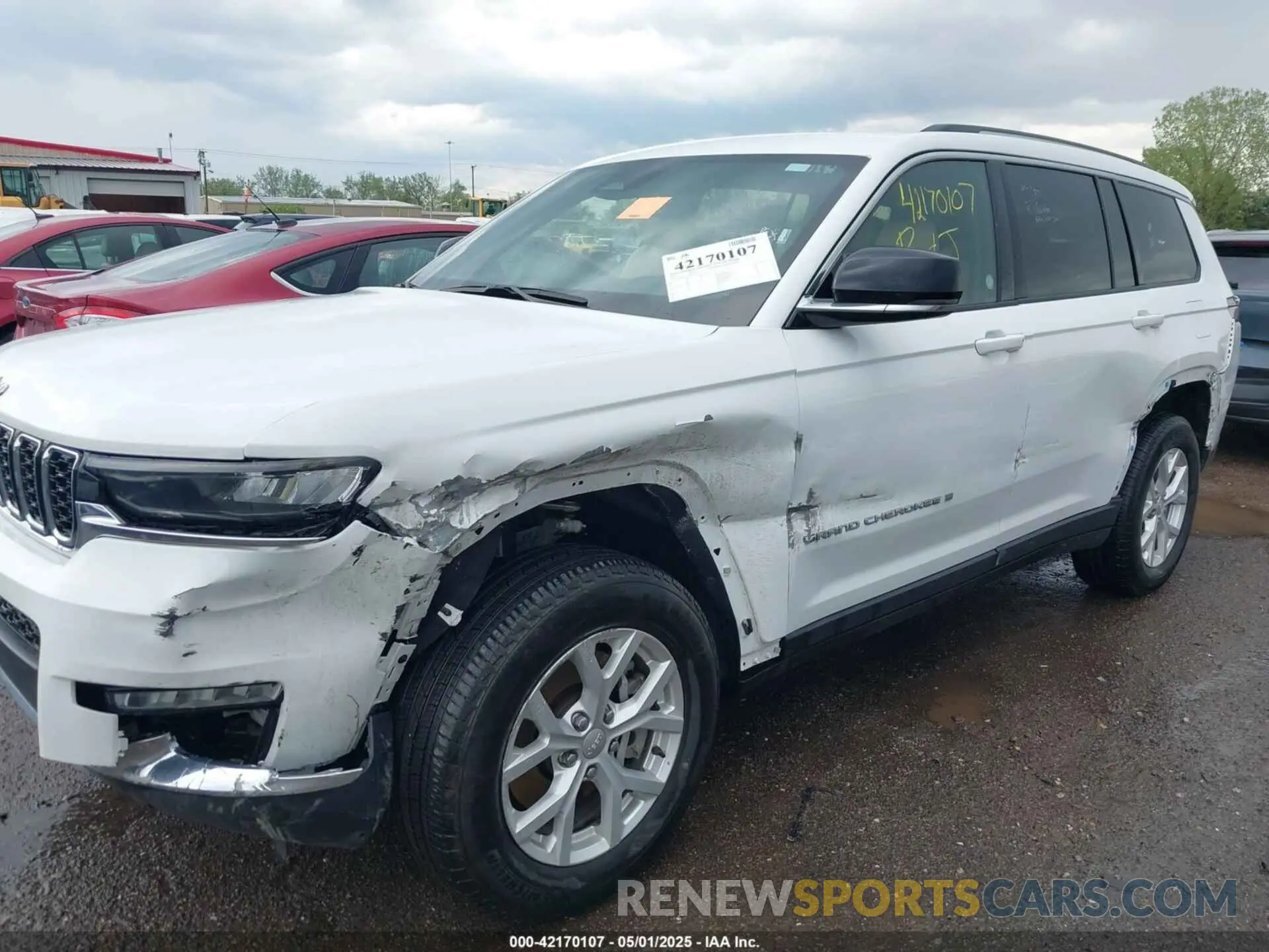 6 Photograph of a damaged car 1C4RJJBG5P8783235 JEEP GRAND CHEROKEE L 2023
