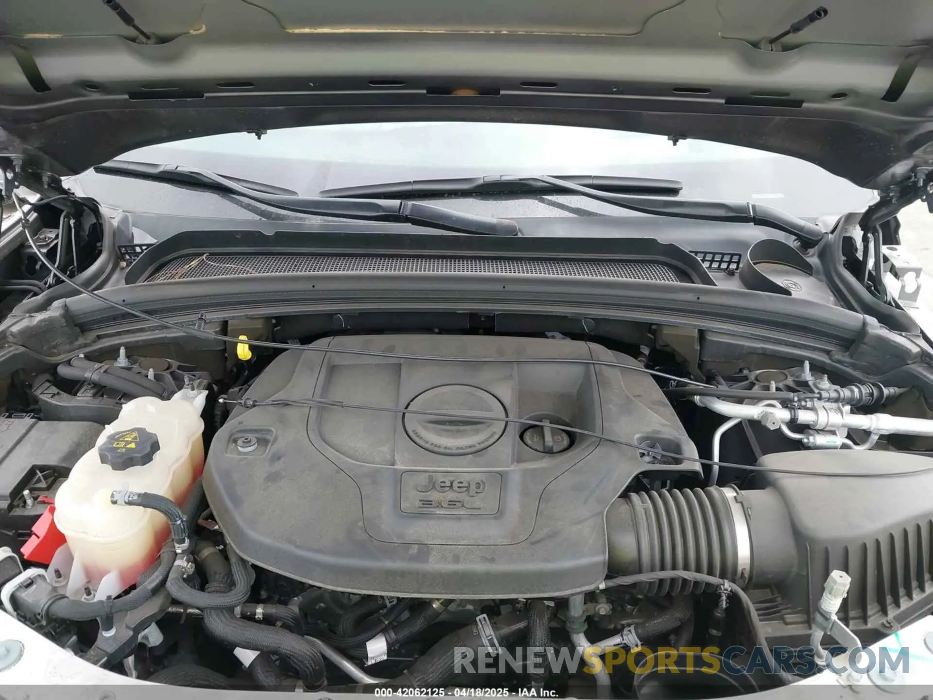 10 Фотография поврежденного автомобиля 1C4RJJEG2P8703949 JEEP GRAND CHEROKEE L 2023