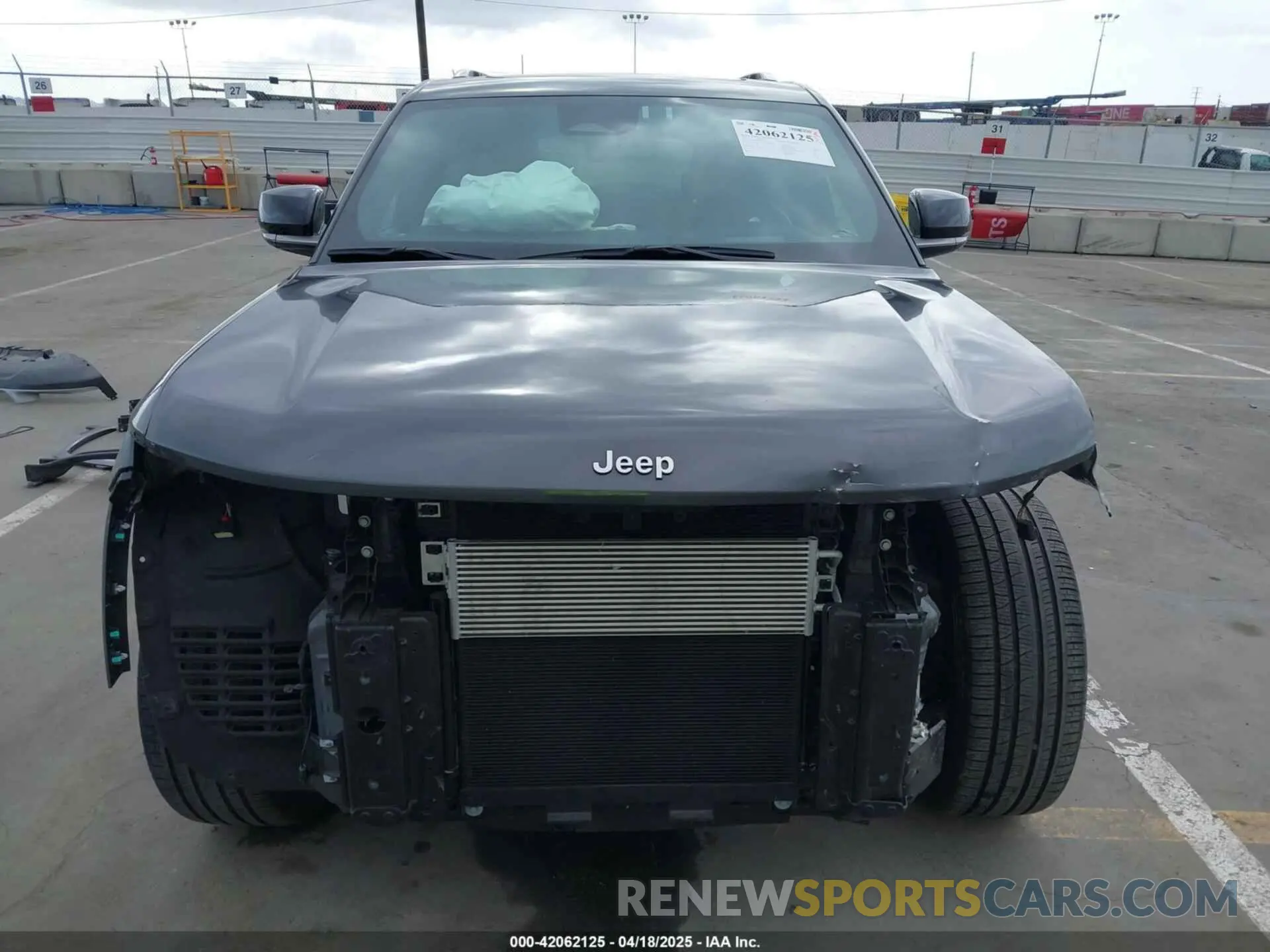 13 Фотография поврежденного автомобиля 1C4RJJEG2P8703949 JEEP GRAND CHEROKEE L 2023