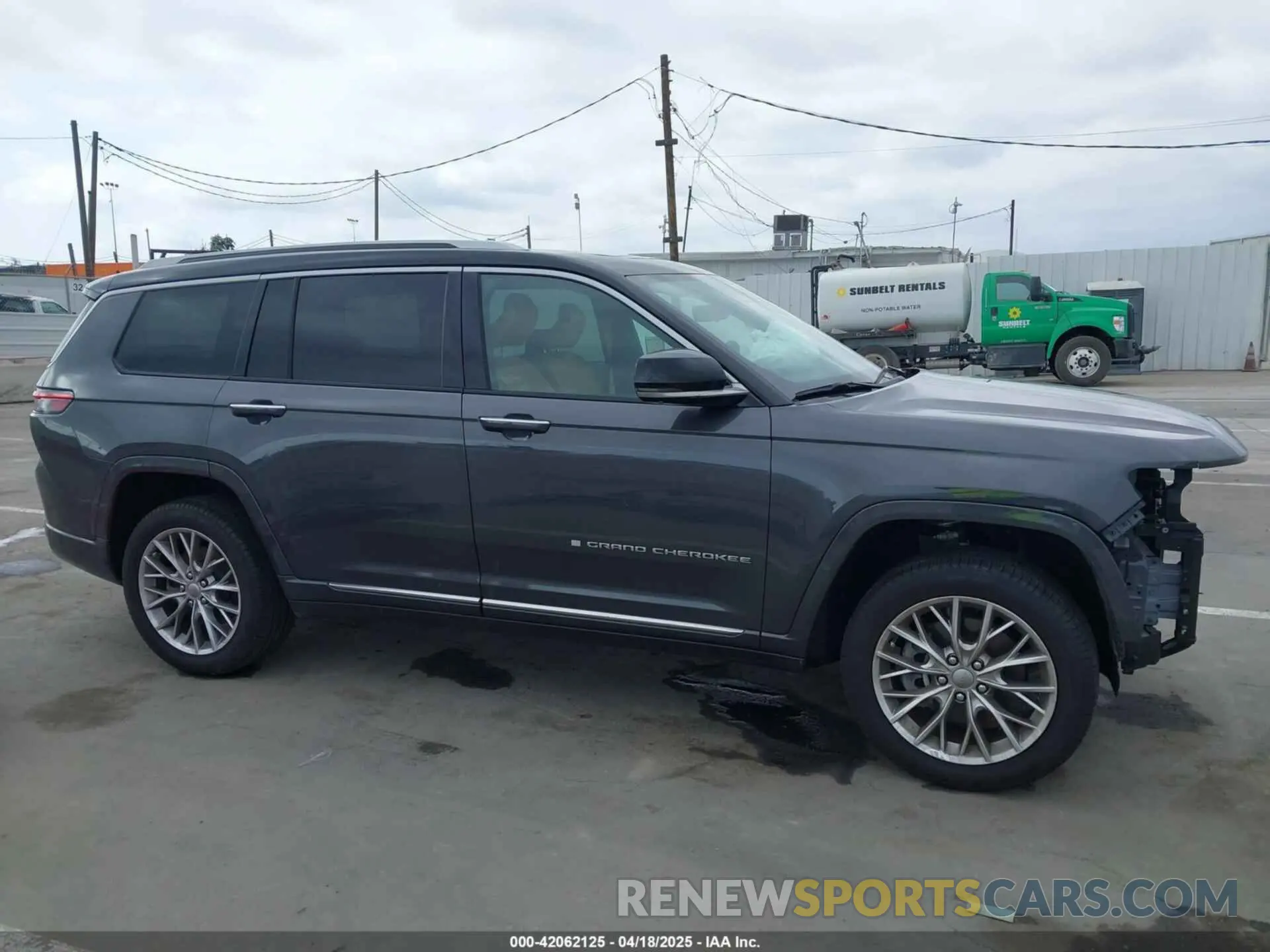 14 Фотография поврежденного автомобиля 1C4RJJEG2P8703949 JEEP GRAND CHEROKEE L 2023