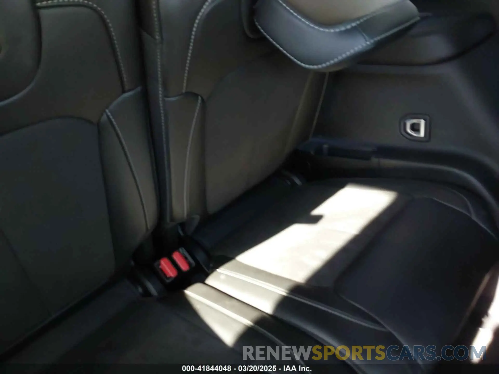 18 Фотография поврежденного автомобиля 1C4RJKAG2P8894283 JEEP GRAND CHEROKEE L 2023