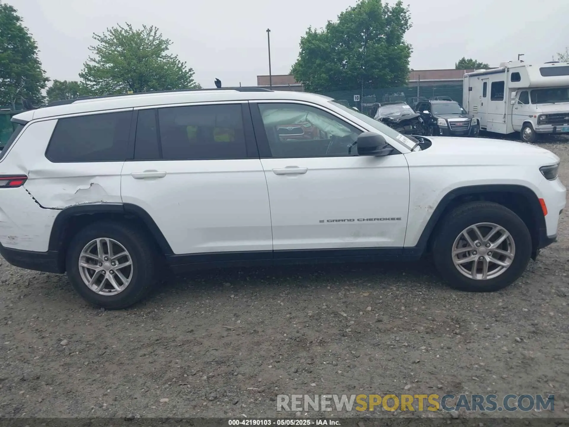 13 Фотография поврежденного автомобиля 1C4RJKAG3P8729567 JEEP GRAND CHEROKEE L 2023