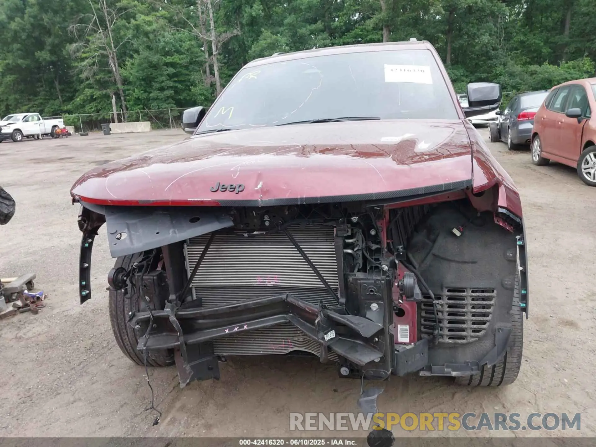 12 Photograph of a damaged car 1C4RJKAG4P8879011 JEEP GRAND CHEROKEE L 2023