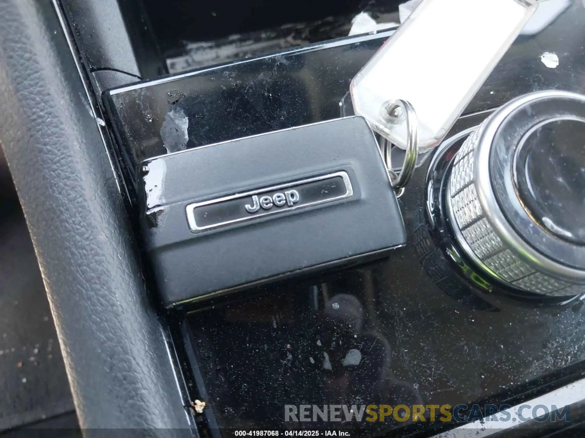 11 Фотография поврежденного автомобиля 1C4RJKAG4P8884547 JEEP GRAND CHEROKEE L 2023